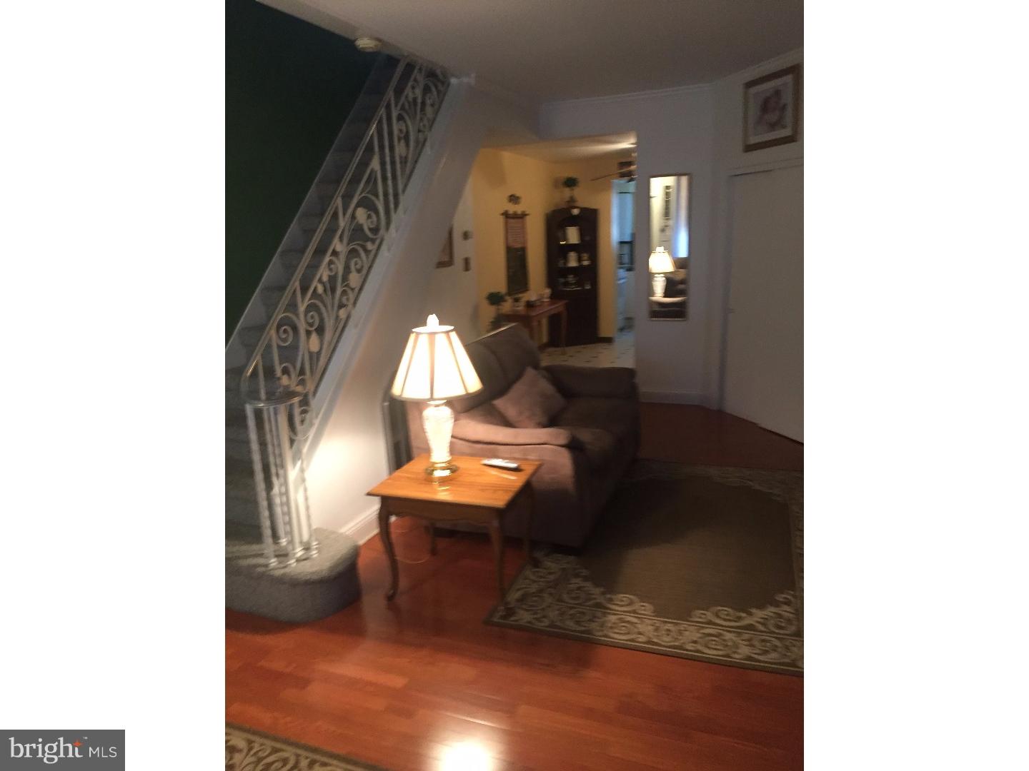 WHITMAN - Residential