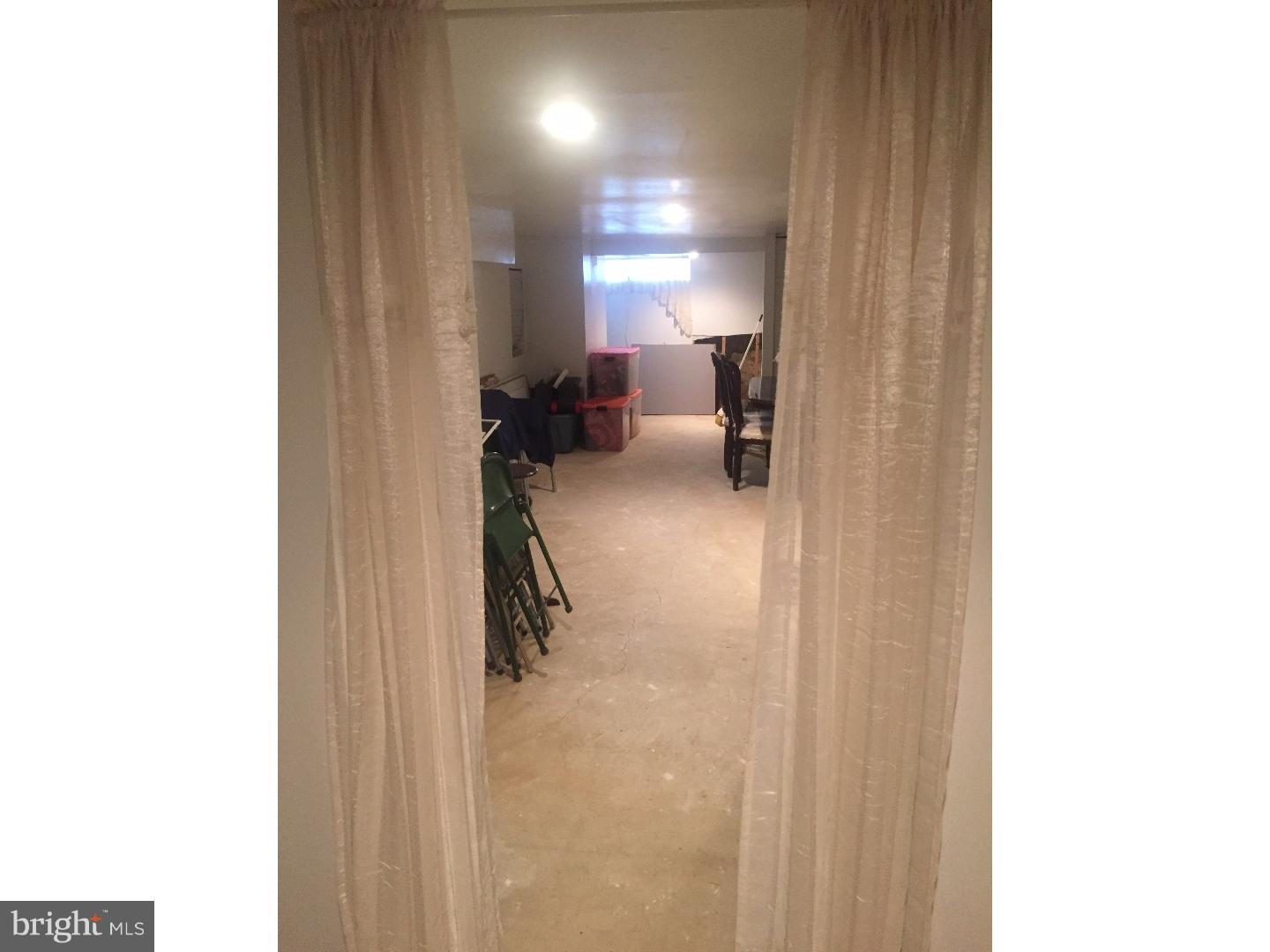 WHITMAN - Residential