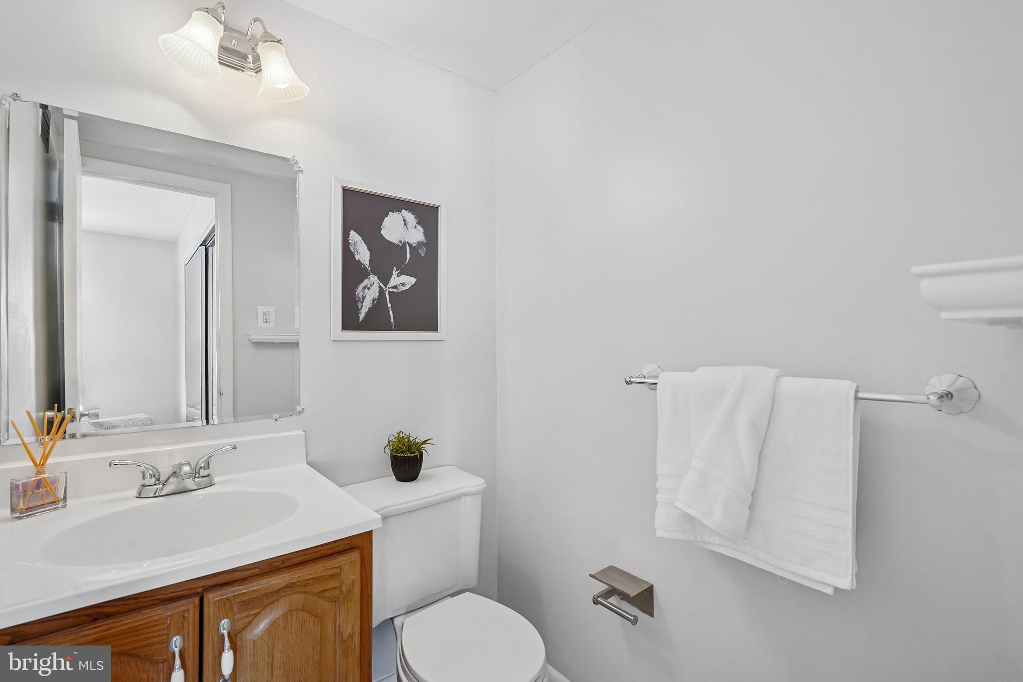 YORKTOWN CONDOMINIUM - Residential