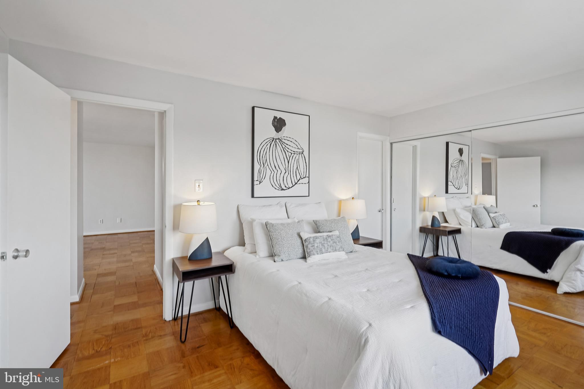 YORKTOWN CONDOMINIUM - Residential