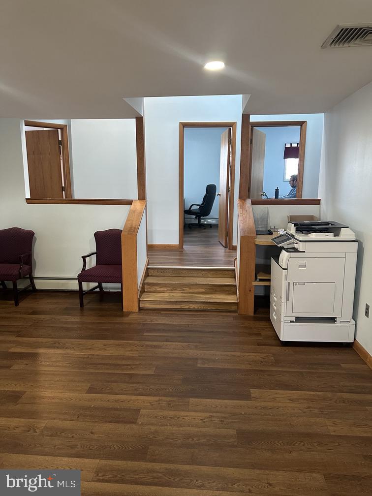 1035 W BRISTOL ROAD 3