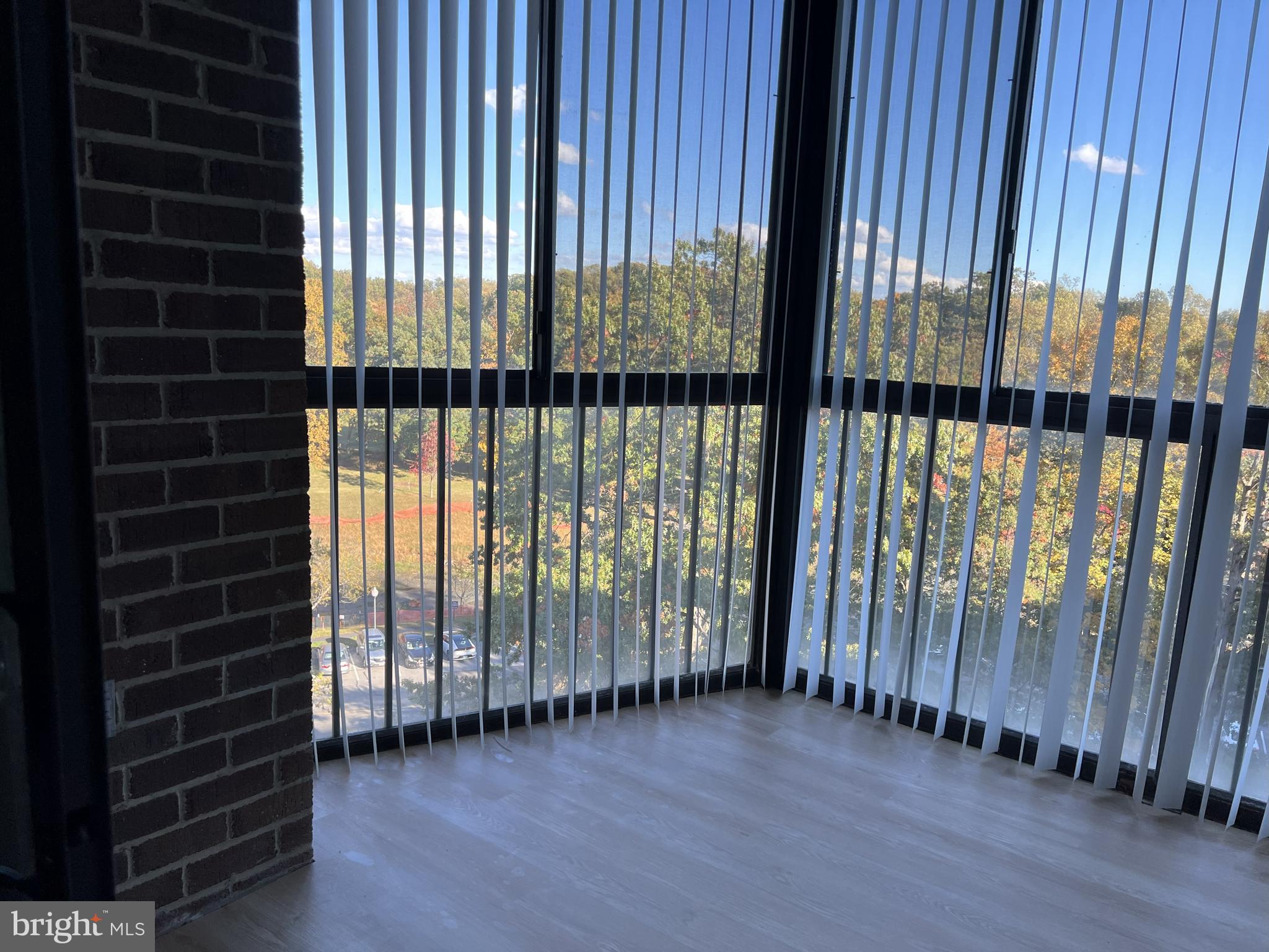 LEISURE WORLD - Residential Lease