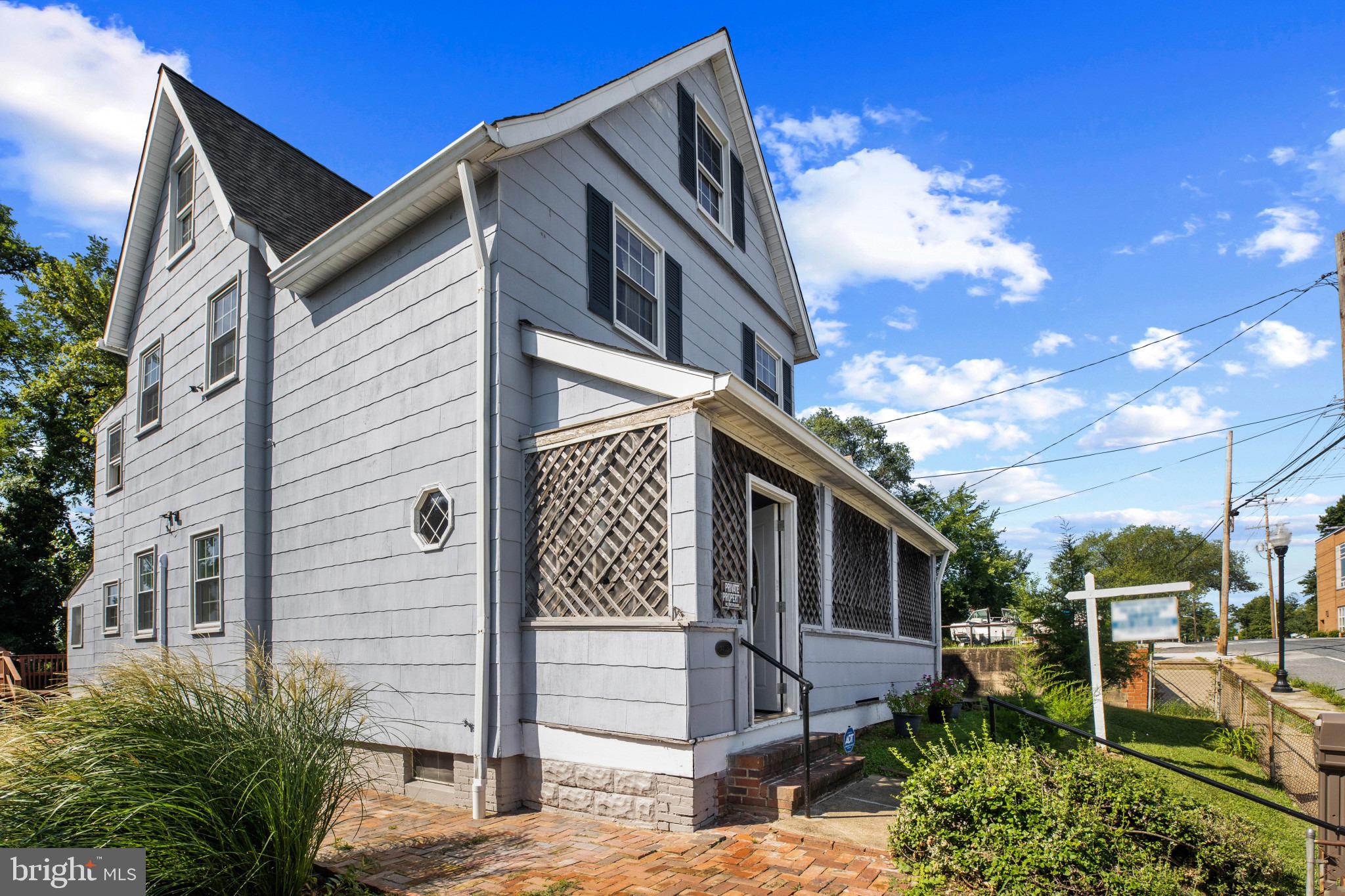 1405 CHURCH STREET