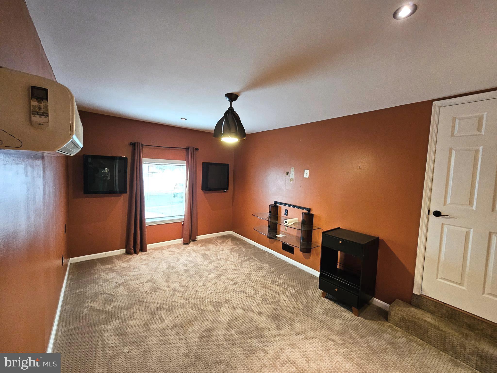 ST CHARLES SUB - WAKEFIELD - Residential