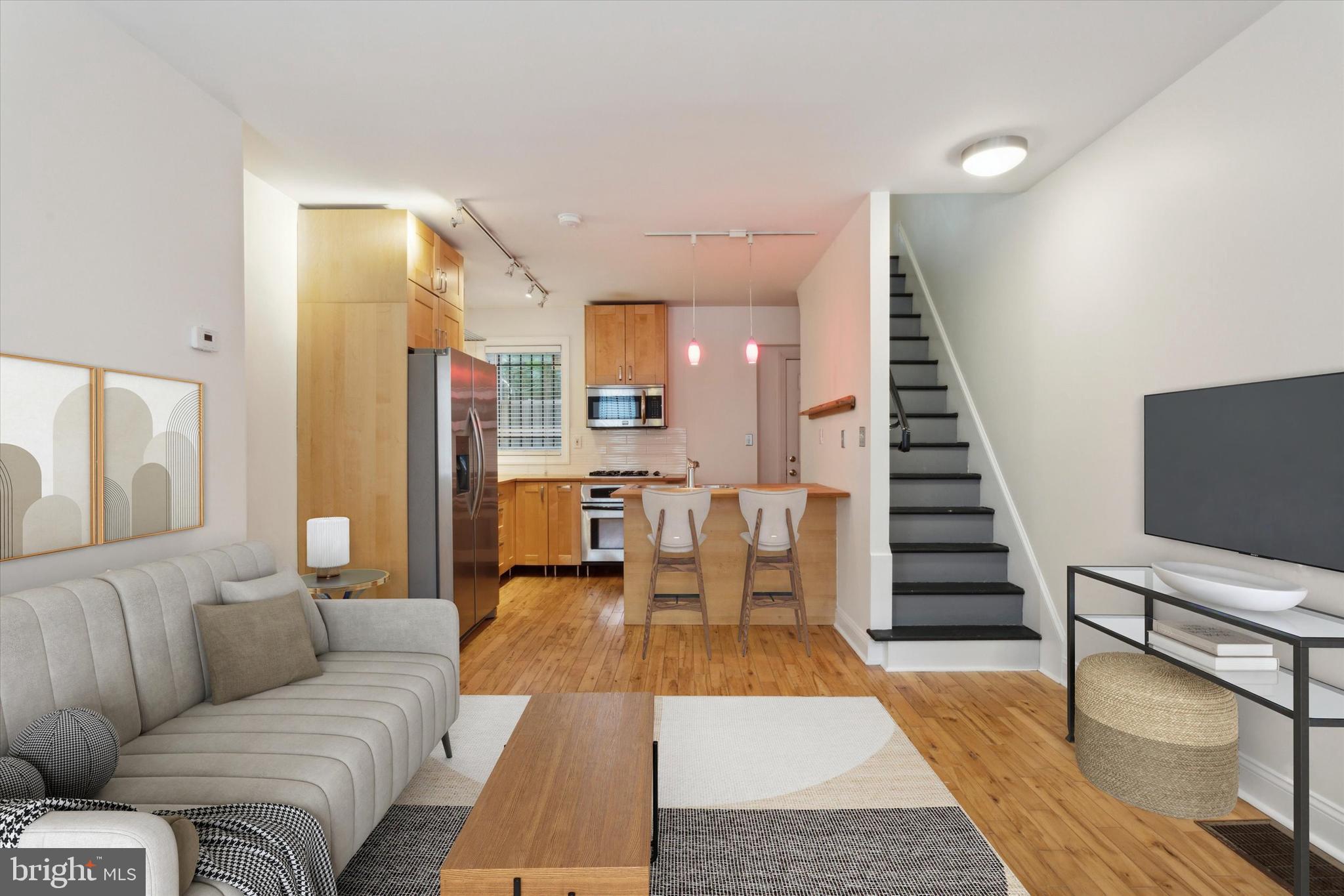 2735 W HARPER STREET