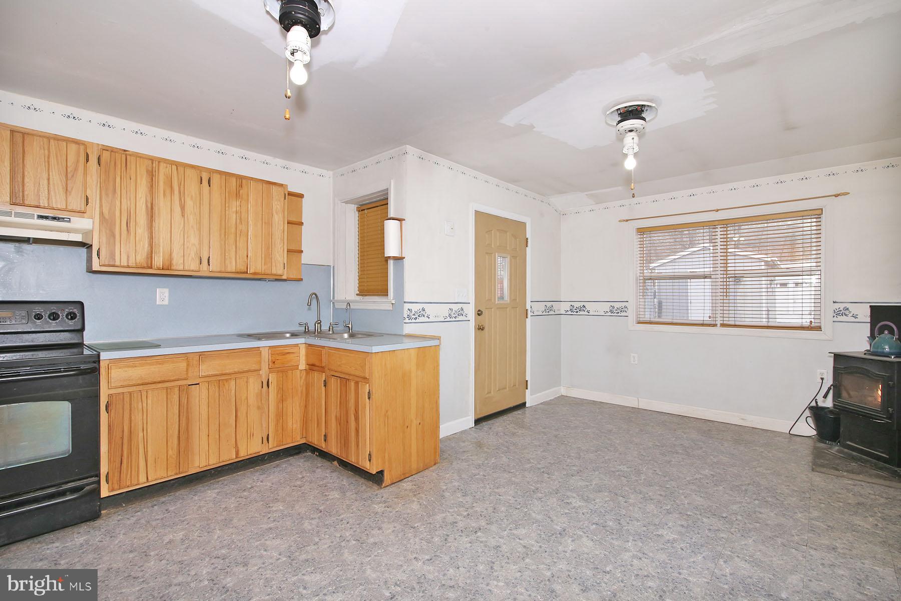 ANTHRACITE VILLAGE - Residential