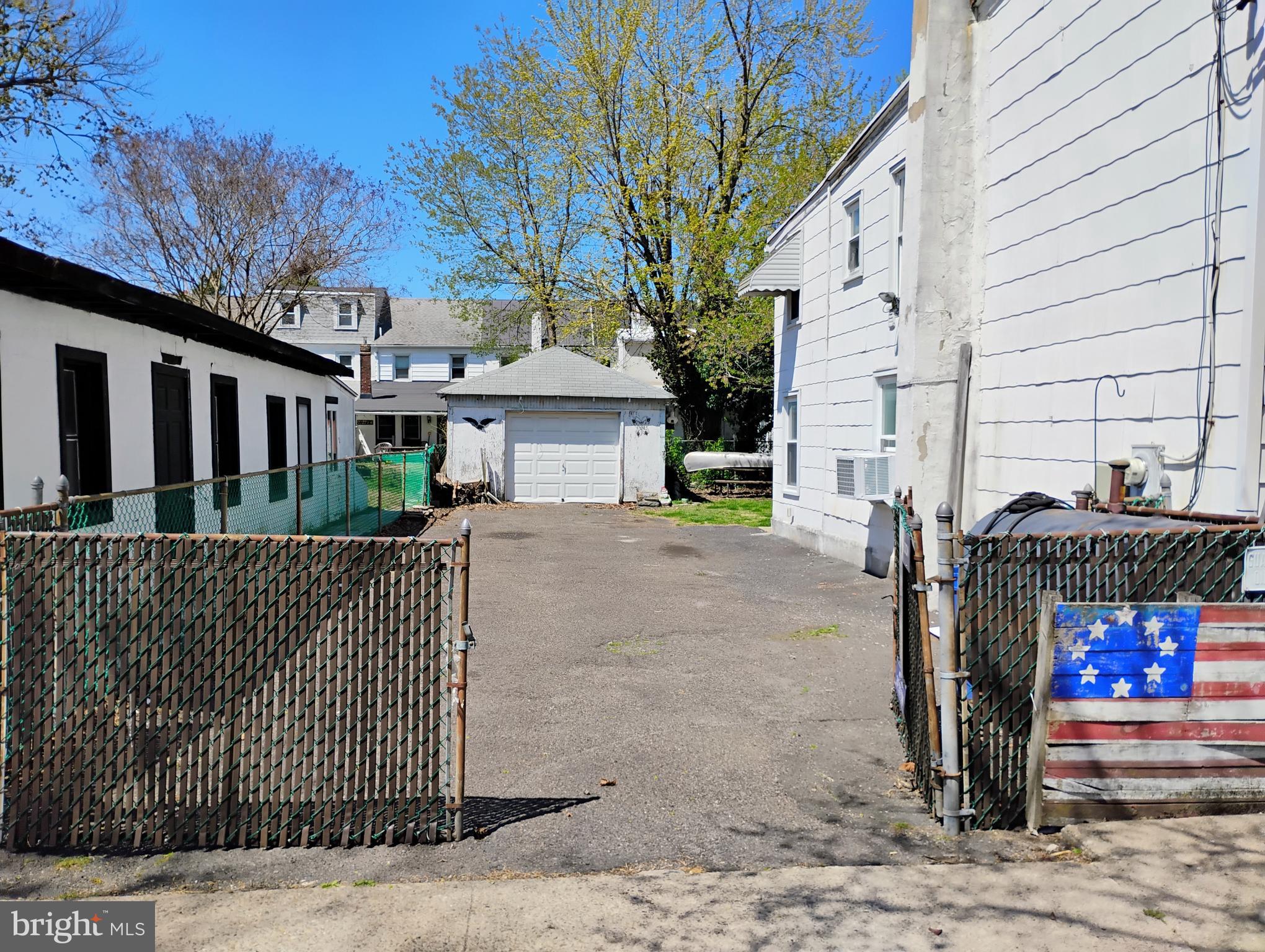 BRISTOL - Residential