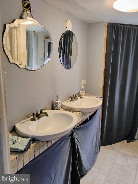 BRISTOL - Residential