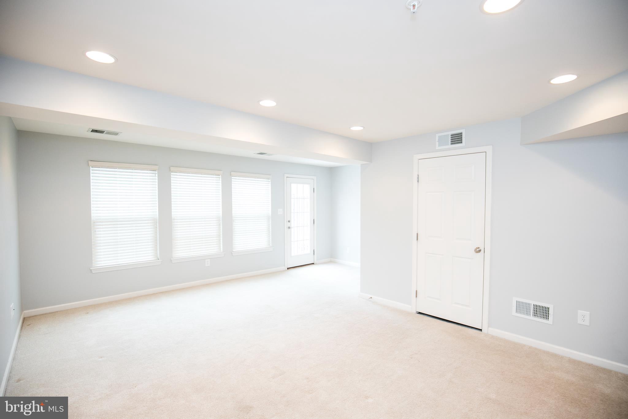 TANYARD SPRINGS - Residential Lease