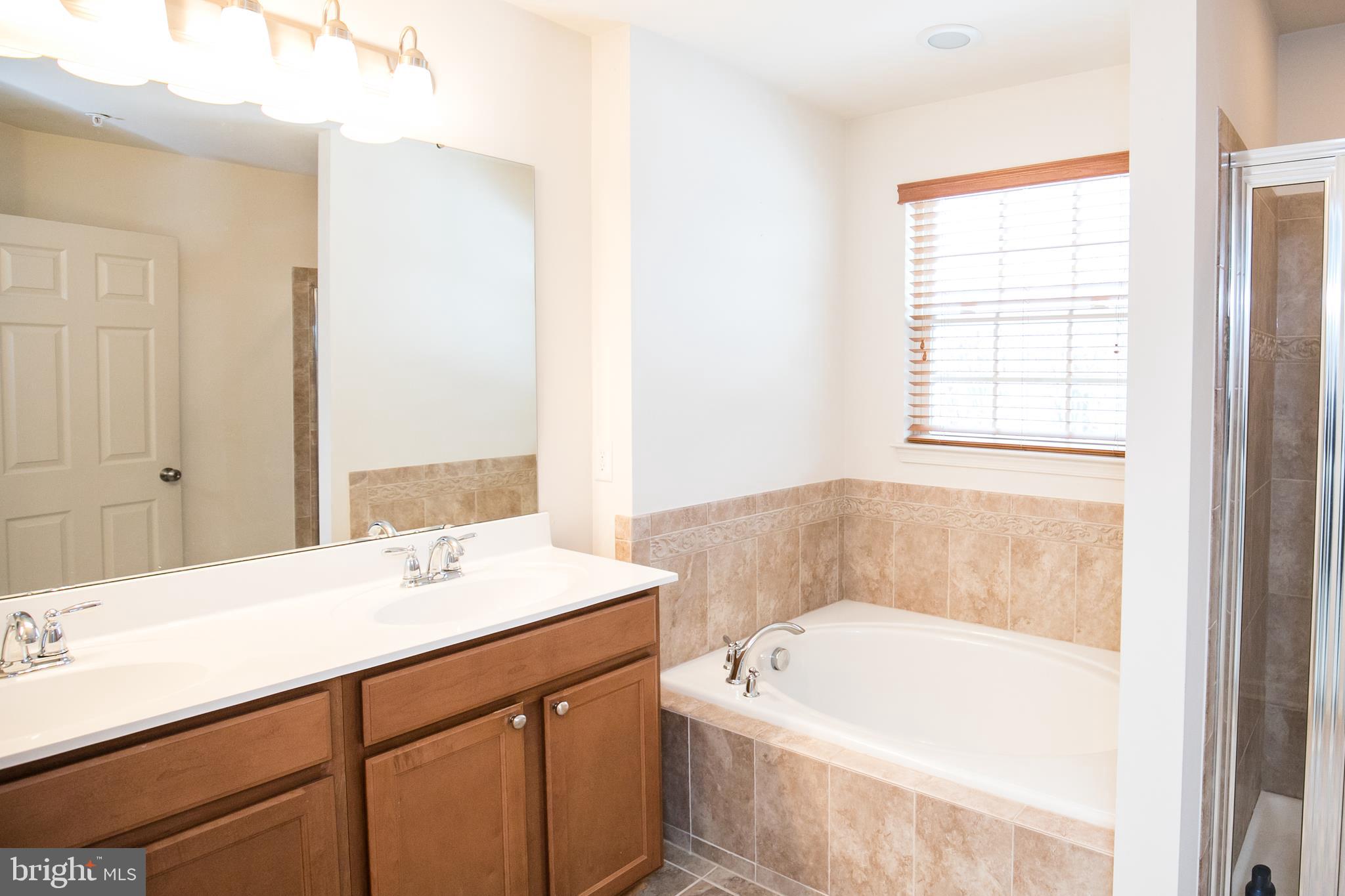 TANYARD SPRINGS - Residential Lease