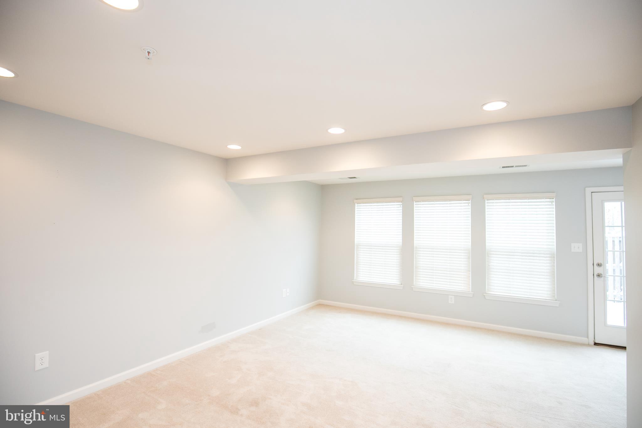 TANYARD SPRINGS - Residential Lease