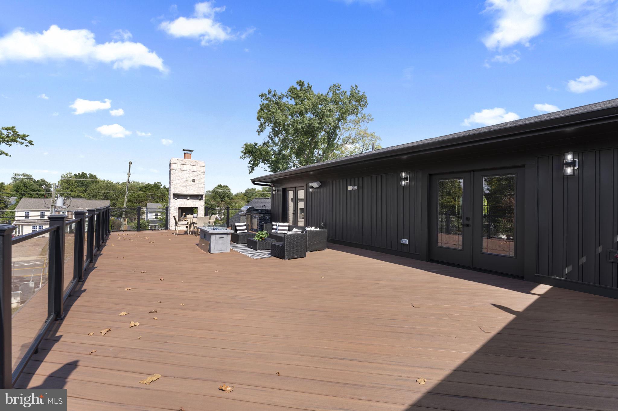 CHALET WOODS - Residential