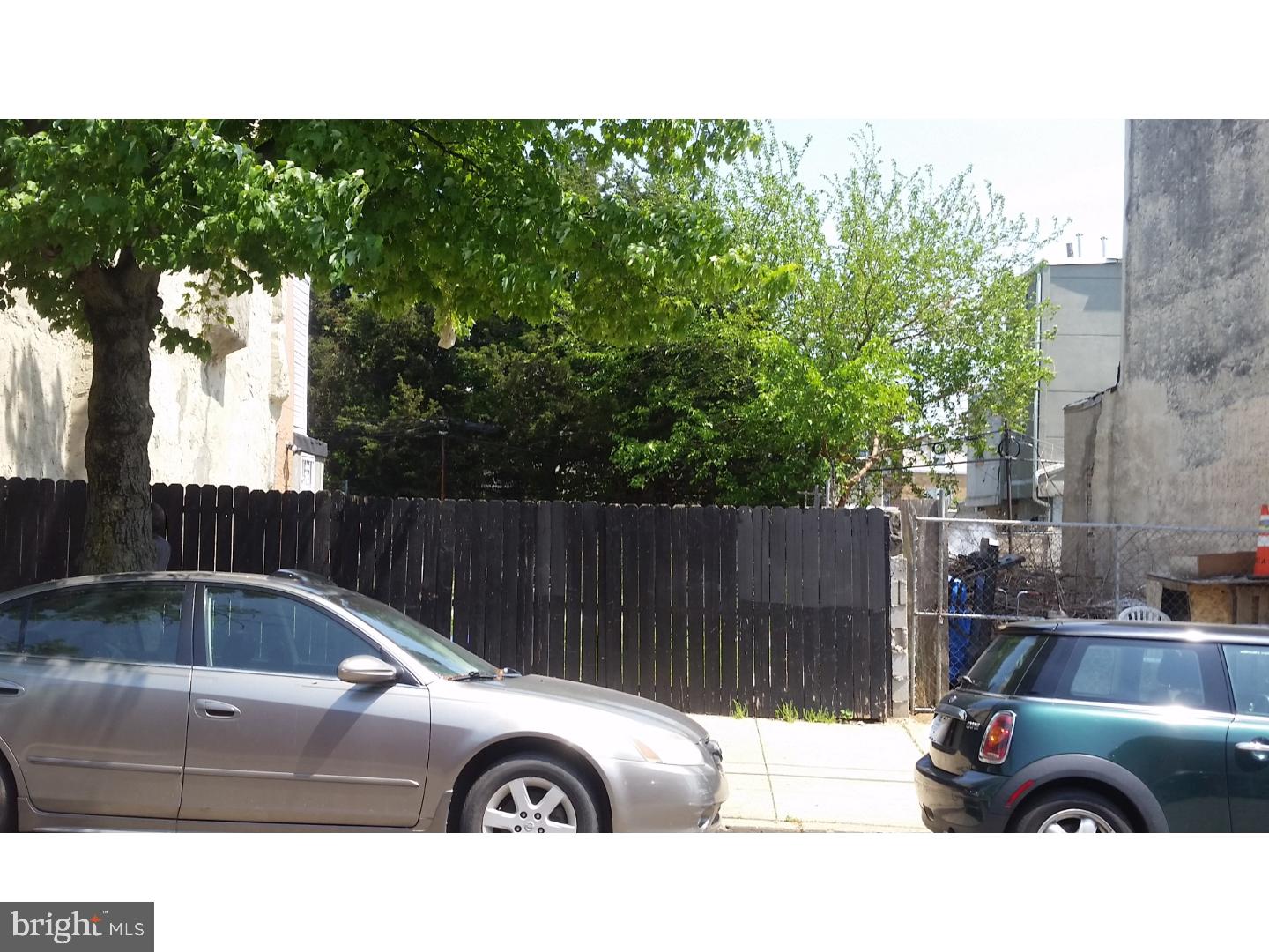 OLDE KENSINGTON - Land