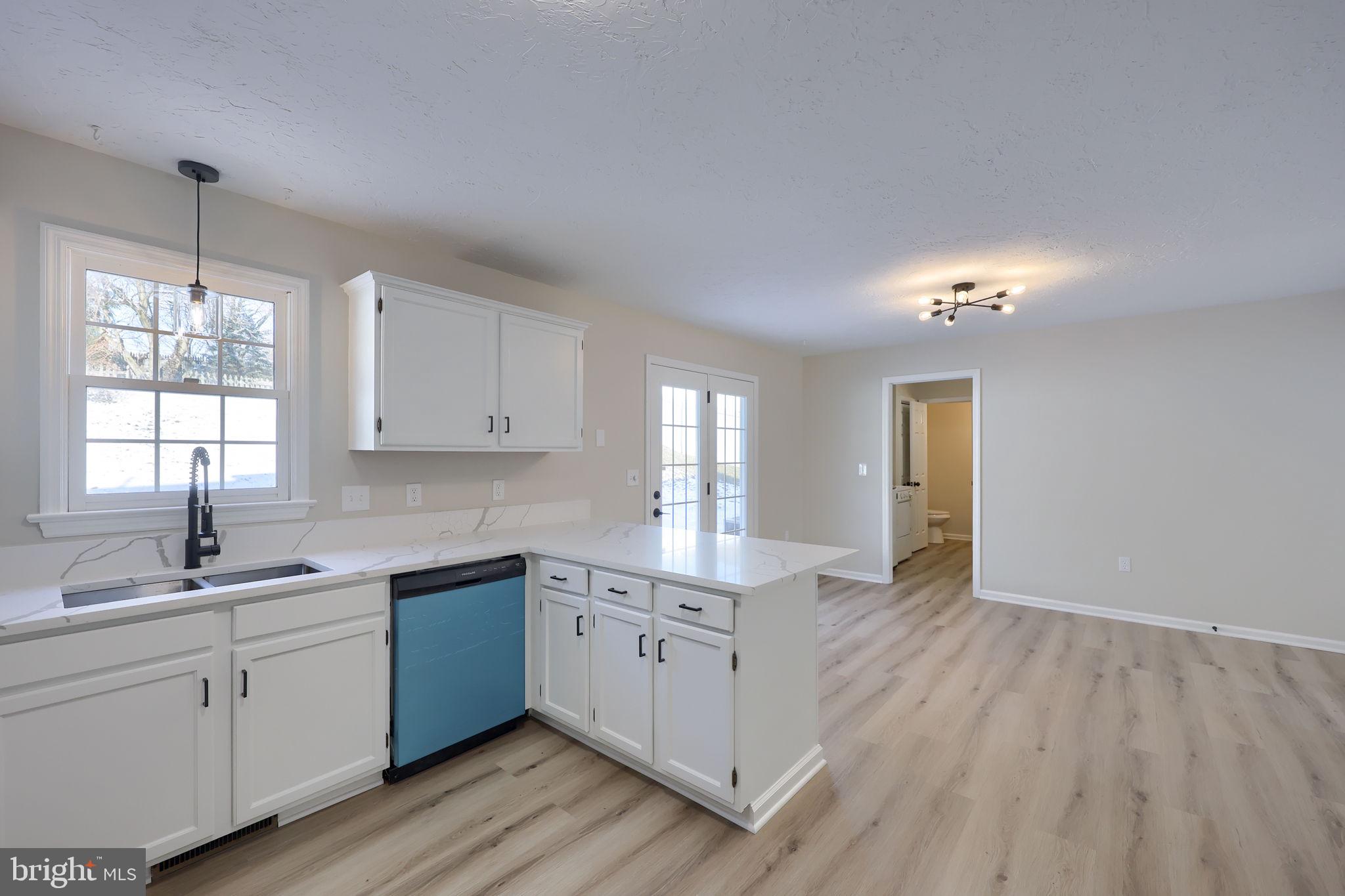 CHAPEL HILL - Residential