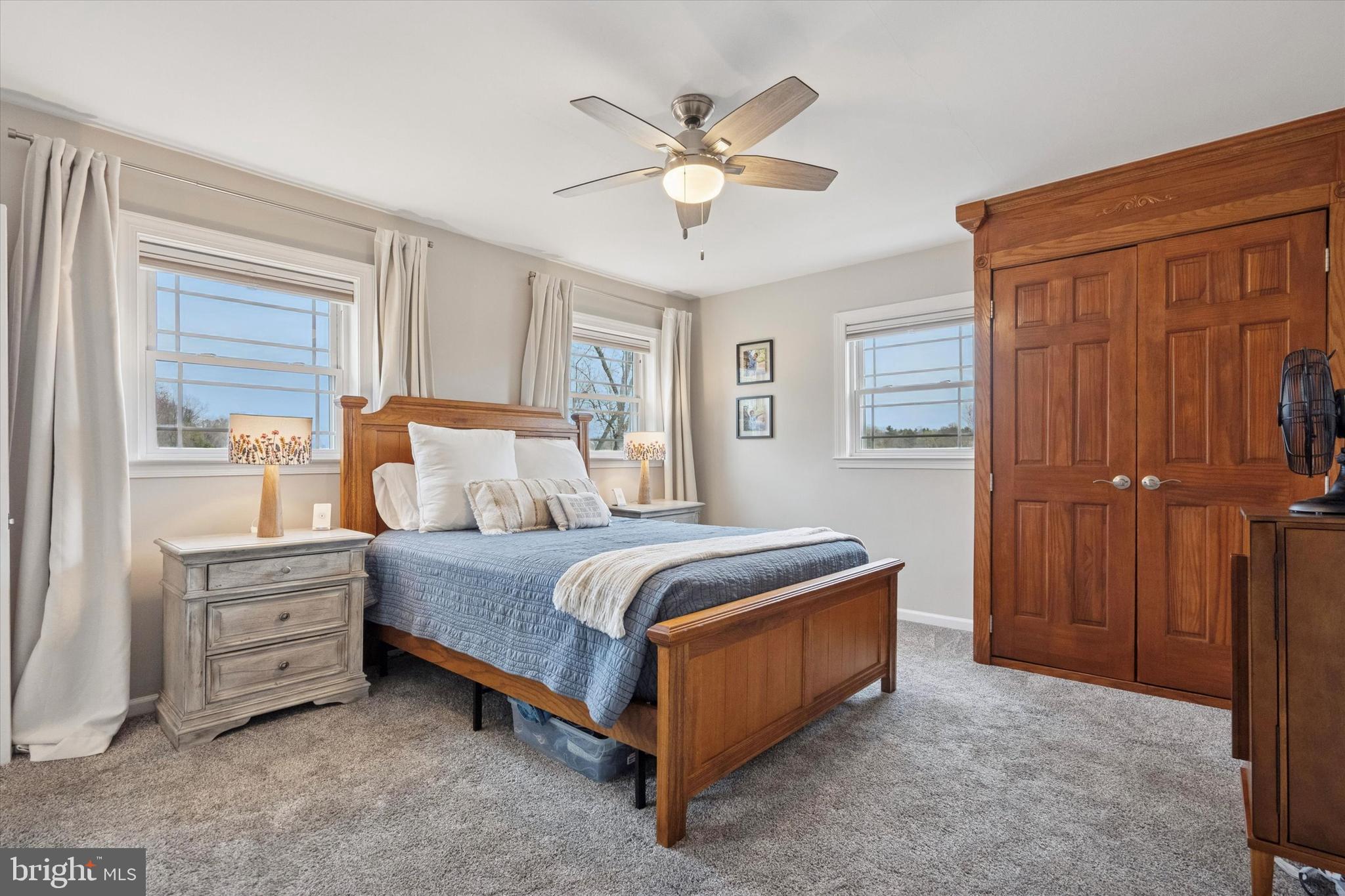 BRENTWOOD MANOR - Residential