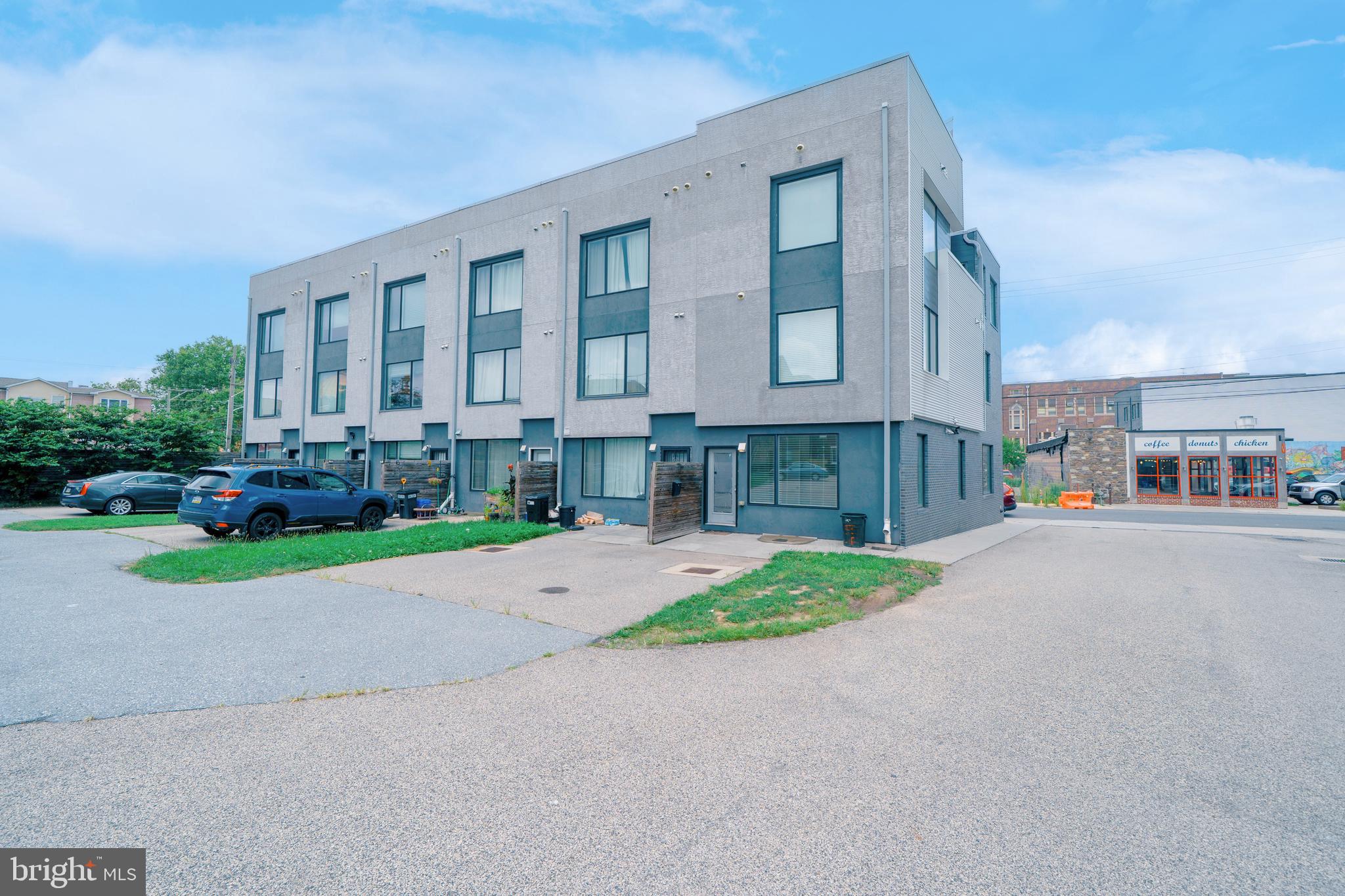 Discover an outstanding opportunity at Franklin Court Townhomes, ideally situated in the heart of Northern Liberties. This offering includes two 1-bedroom units and one 3-bedroom unit, making it a rare find for investors or owner-occupants looking for flexibility and income potential.
Unit Mix: Two well-designed 1-bedroom, 1-bath units with access to a shared roof deck, plus one spacious 3-bedroom, 2-bath unit. Parking: Backyard provides one private parking space, with potential to expand to two. Interior Features: Each unit is outfitted with hardwood floors throughout, individual HVAC systems, in-unit laundry, and dedicated hot water systems. Modern Kitchens: Customizable with your choice of Dark Sable or White Maple cabinetry, Quartz or Granite countertops, subway tile backsplash, and Frigidaire stainless steel energy-efficient appliances.
Neighborhood Benefits: Walkability: Steps from The Piazza, Liberty Lands Park, Liberties Walk, and Orianna Hill Dog Park.
Lifestyle: Surrounded by some of the city’s best restaurants, shops, and cafés.
Accessibility: Convenient access to public transportation and major highways for an easy commute.
This property is ideal for an investor seeking strong rental demand in a prime neighborhood, or for an owner-occupant looking to live in one unit while generating income from the others. Don’t miss this unique opportunity in Franklin Court Townhomes!