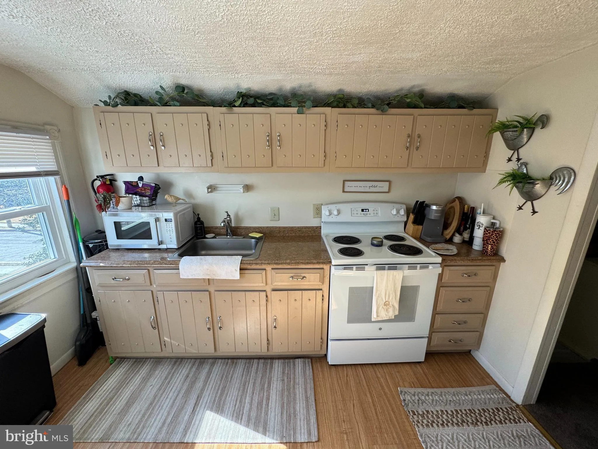 Gloucester City, New Jersey 08030, United States, 4 Bedrooms Bedrooms, ,Residential,Active,95529