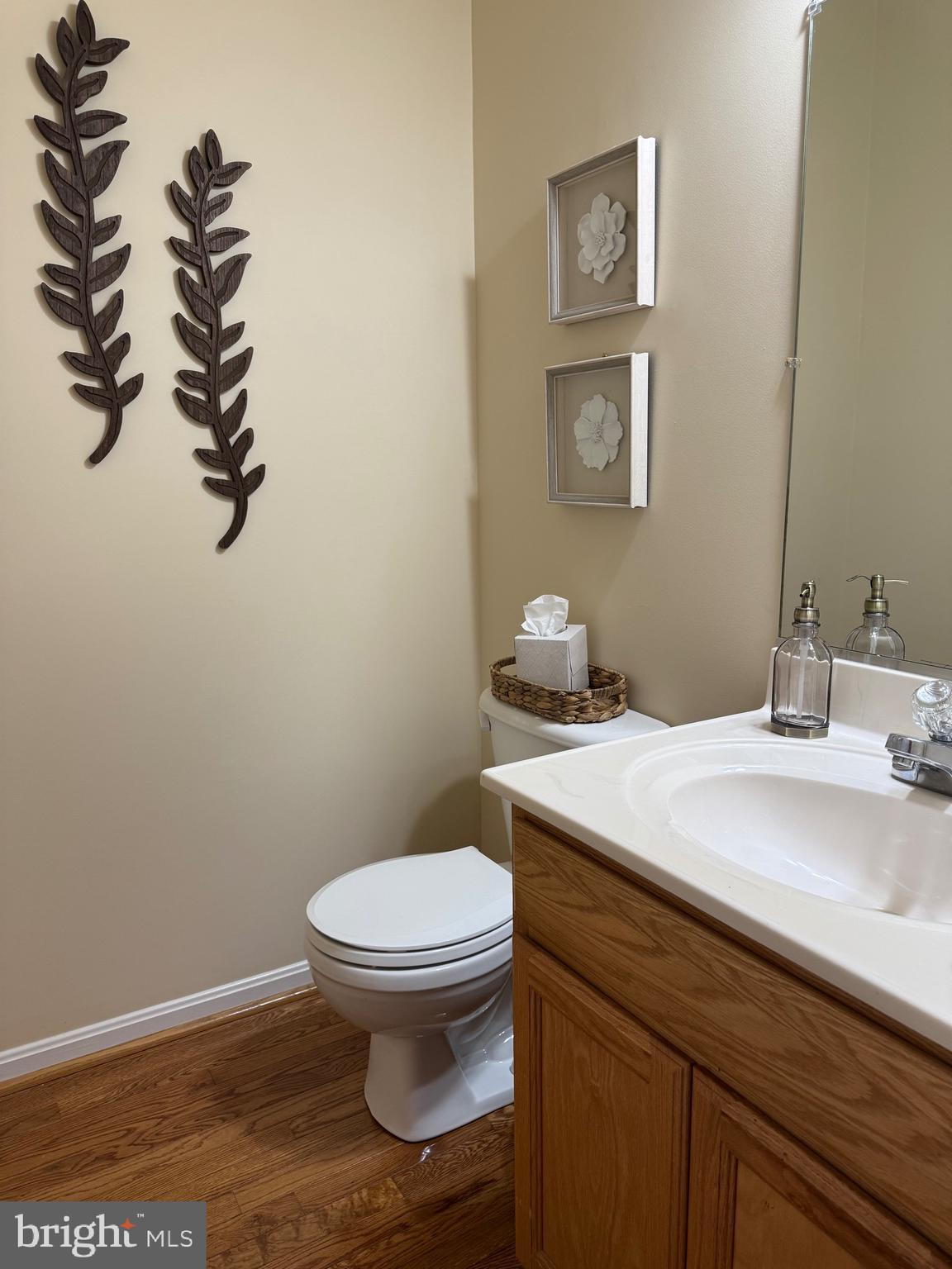 PINE POINTE WOODS - Residential