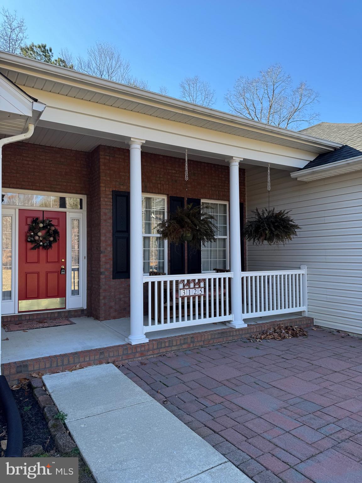 PINE POINTE WOODS - Residential