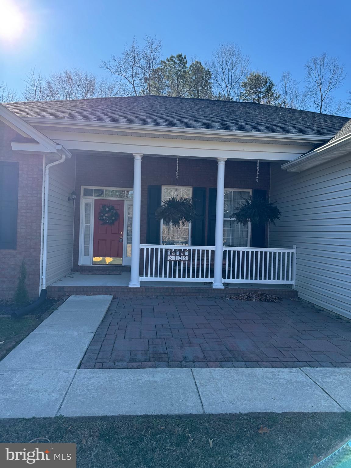 PINE POINTE WOODS - Residential