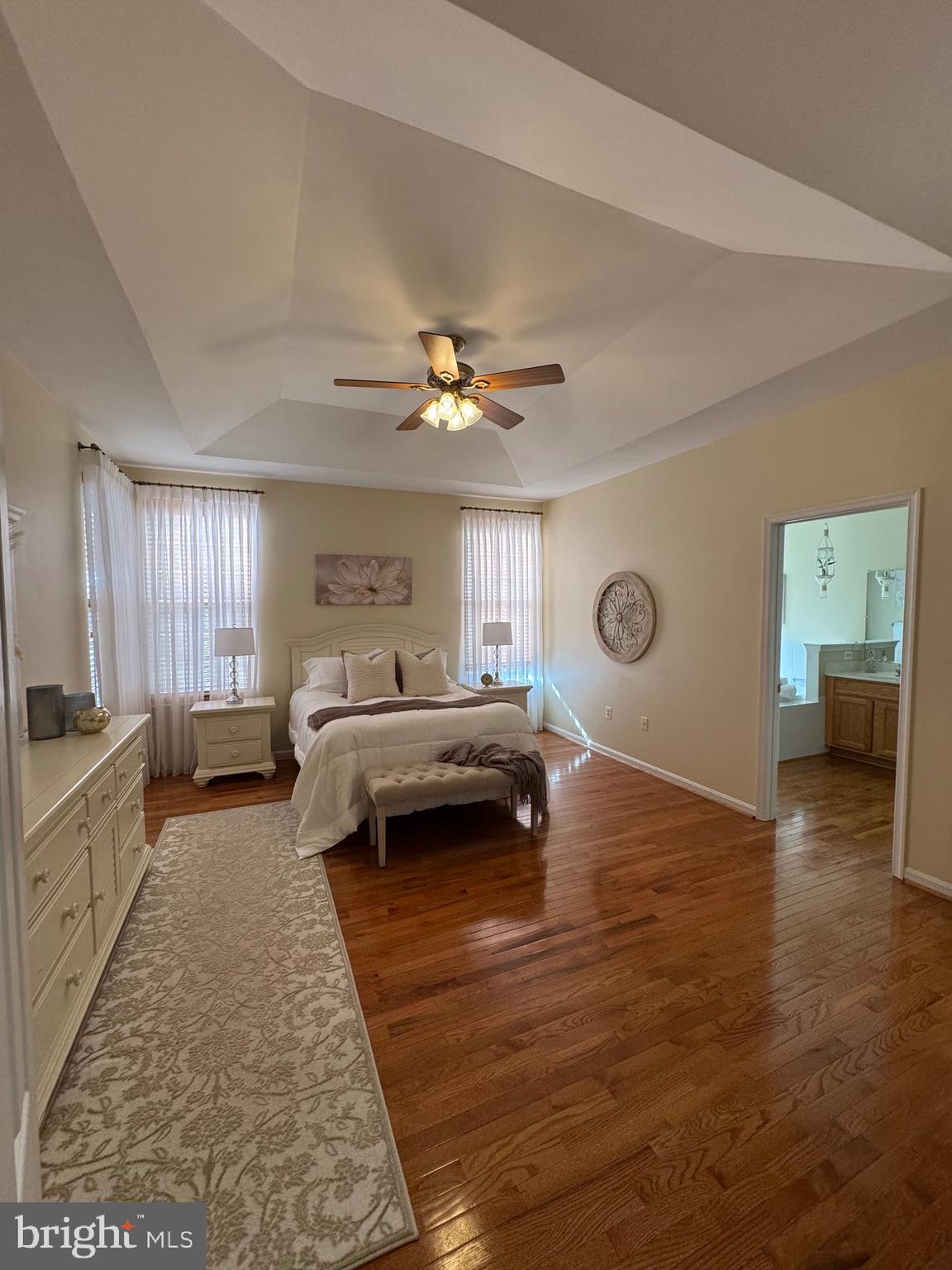 PINE POINTE WOODS - Residential