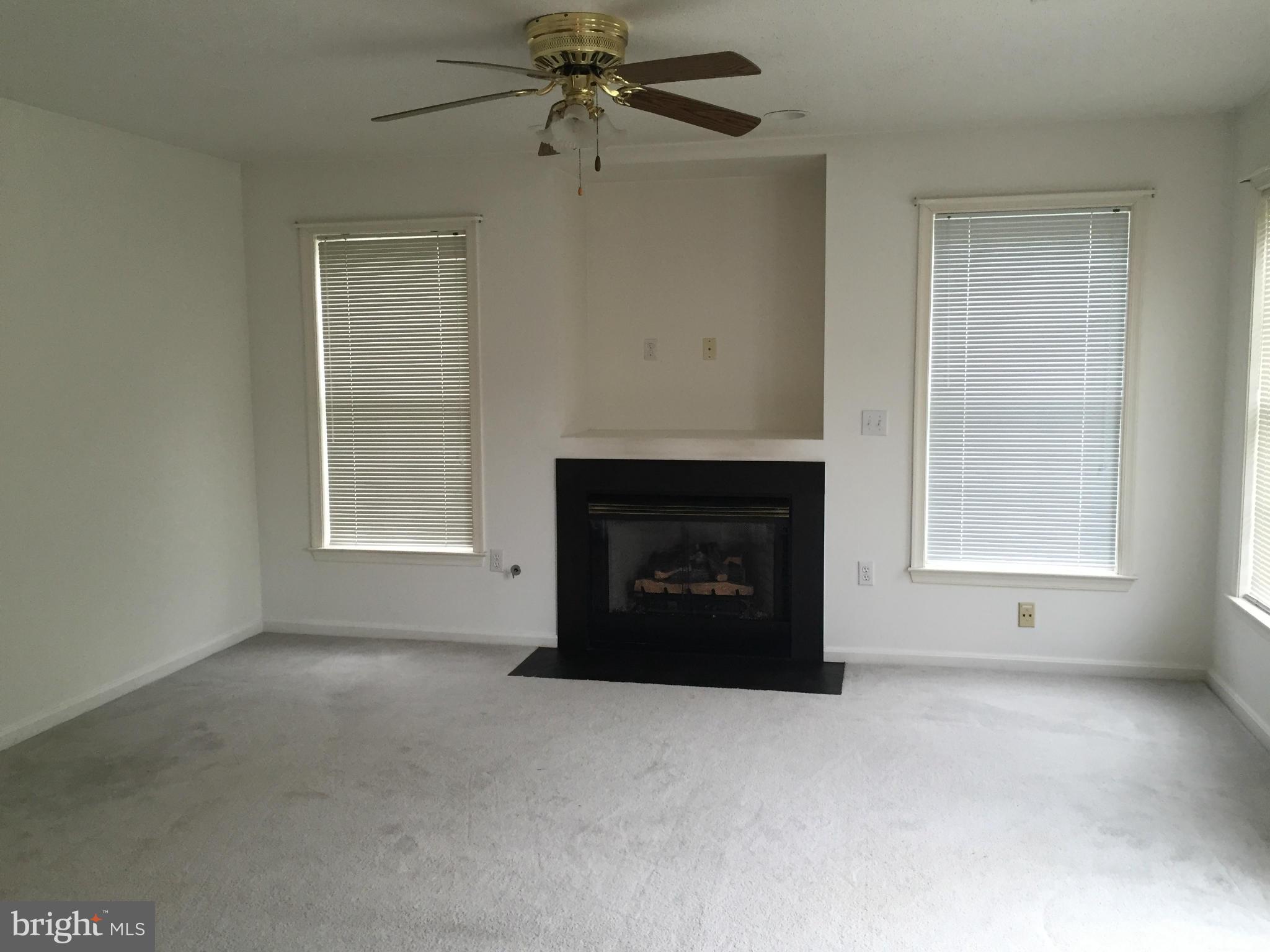 WILLOW SHADE - Residential