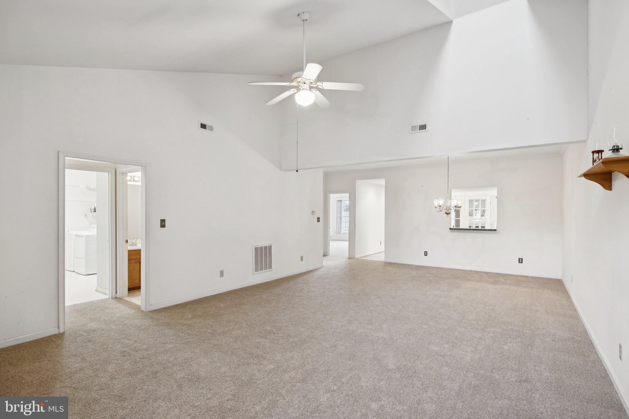 SALEM FIELDS - Residential