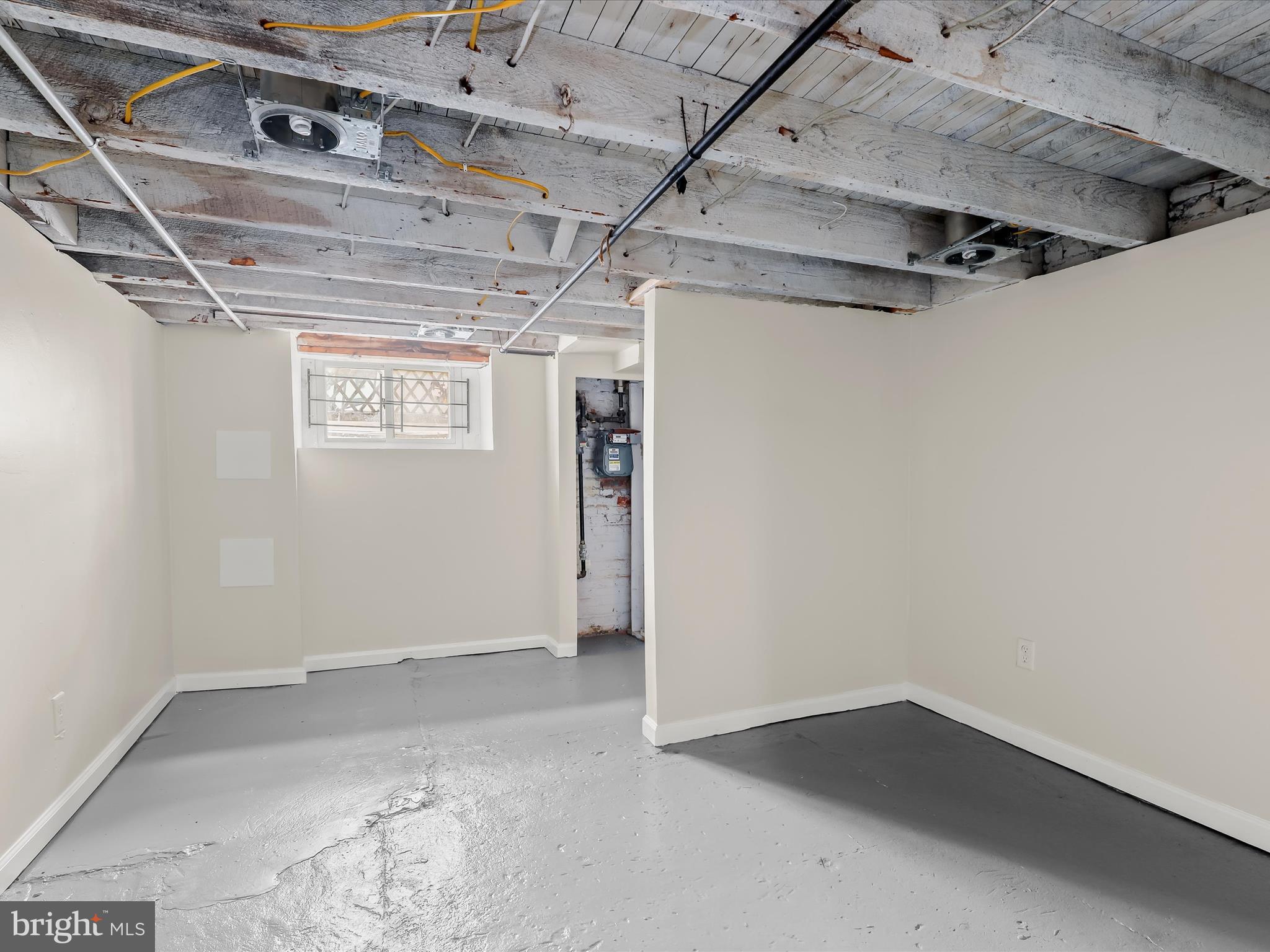 WASHINGTON VILLAGE - Residential