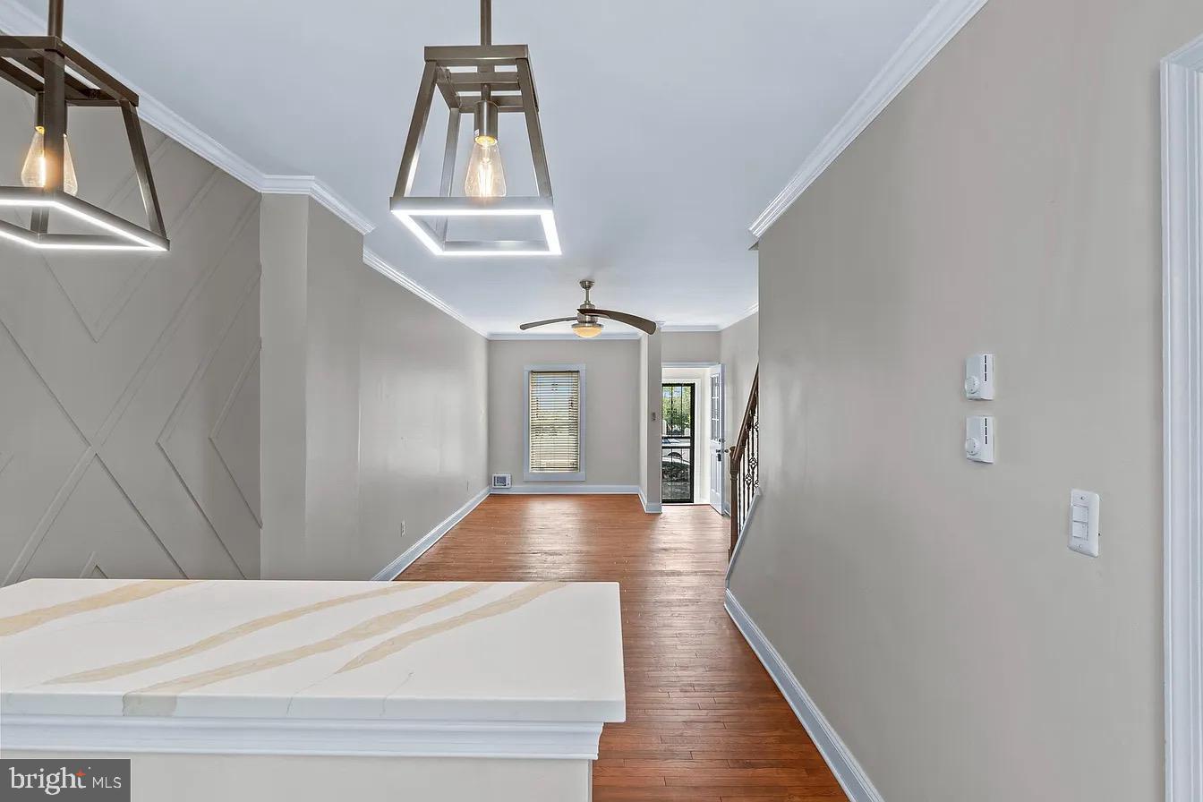 WASHINGTON VILLAGE - Residential