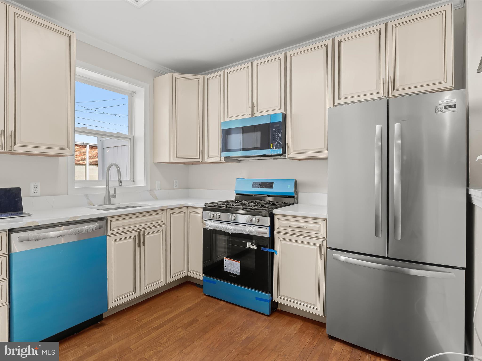 WASHINGTON VILLAGE - Residential