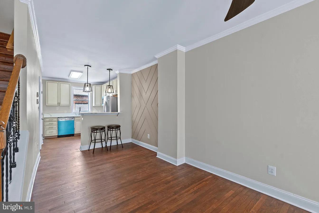 WASHINGTON VILLAGE - Residential