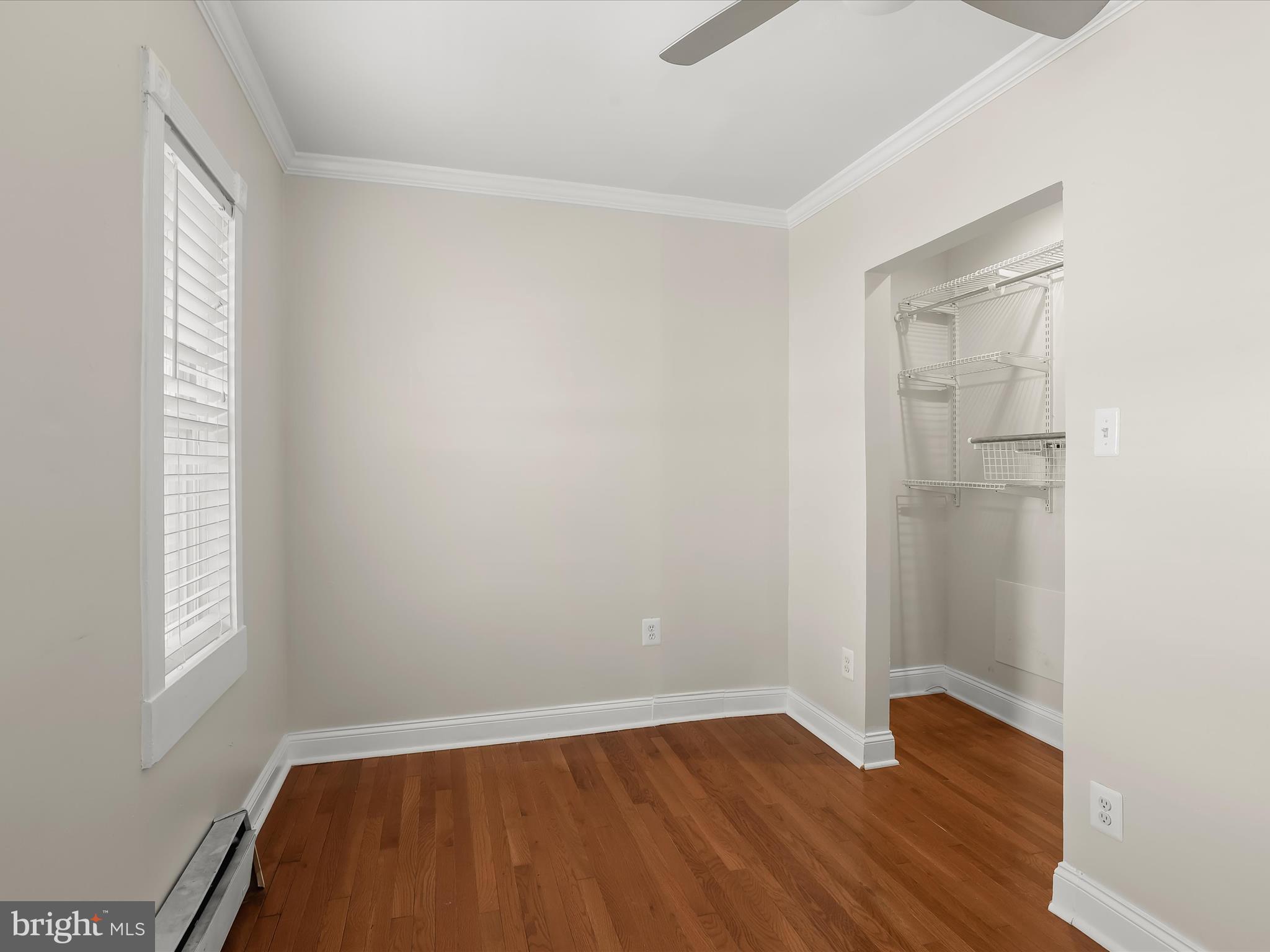 WASHINGTON VILLAGE - Residential