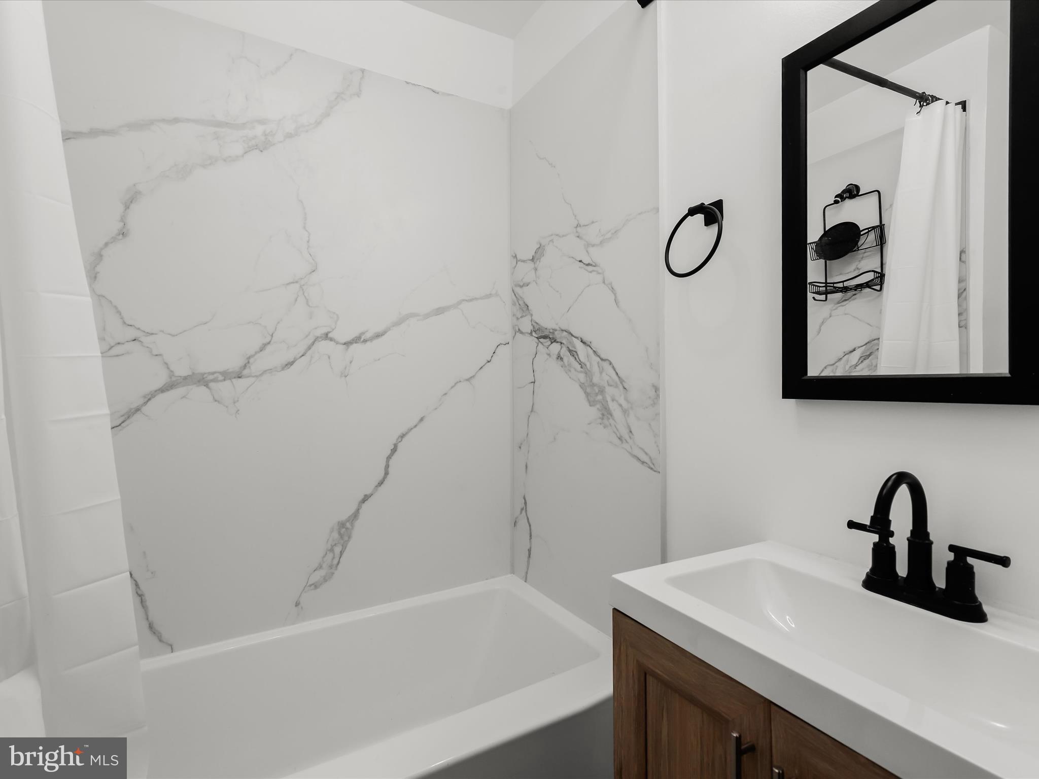 WASHINGTON VILLAGE - Residential