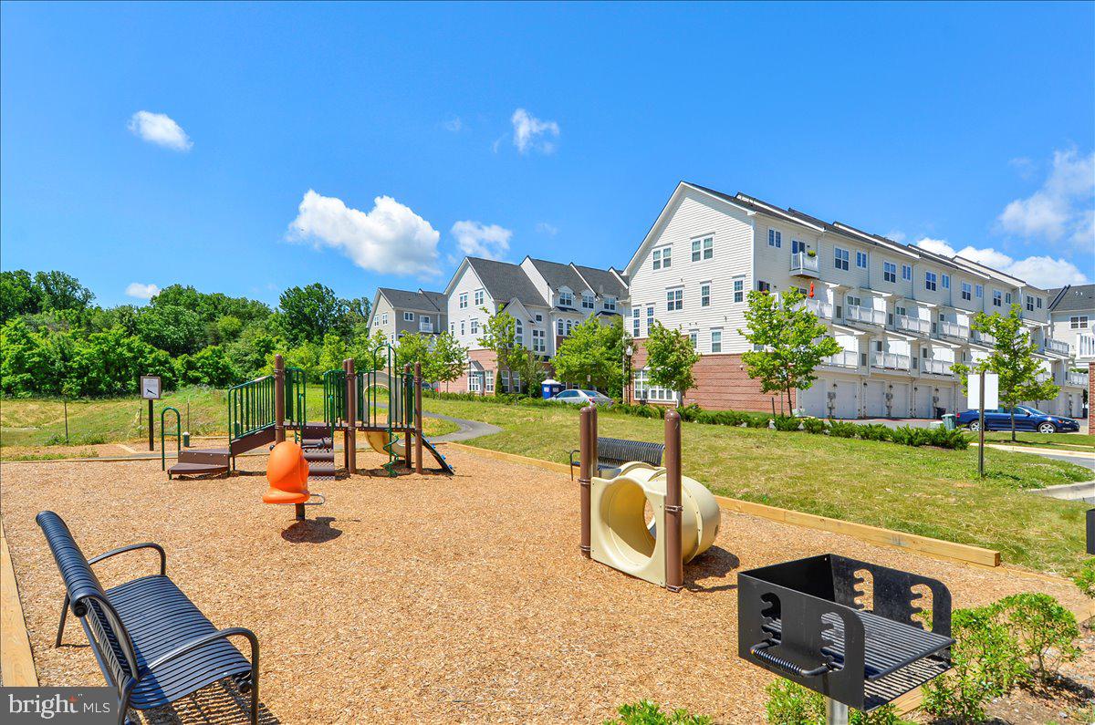 BUCKINGHAM STATION - Residential