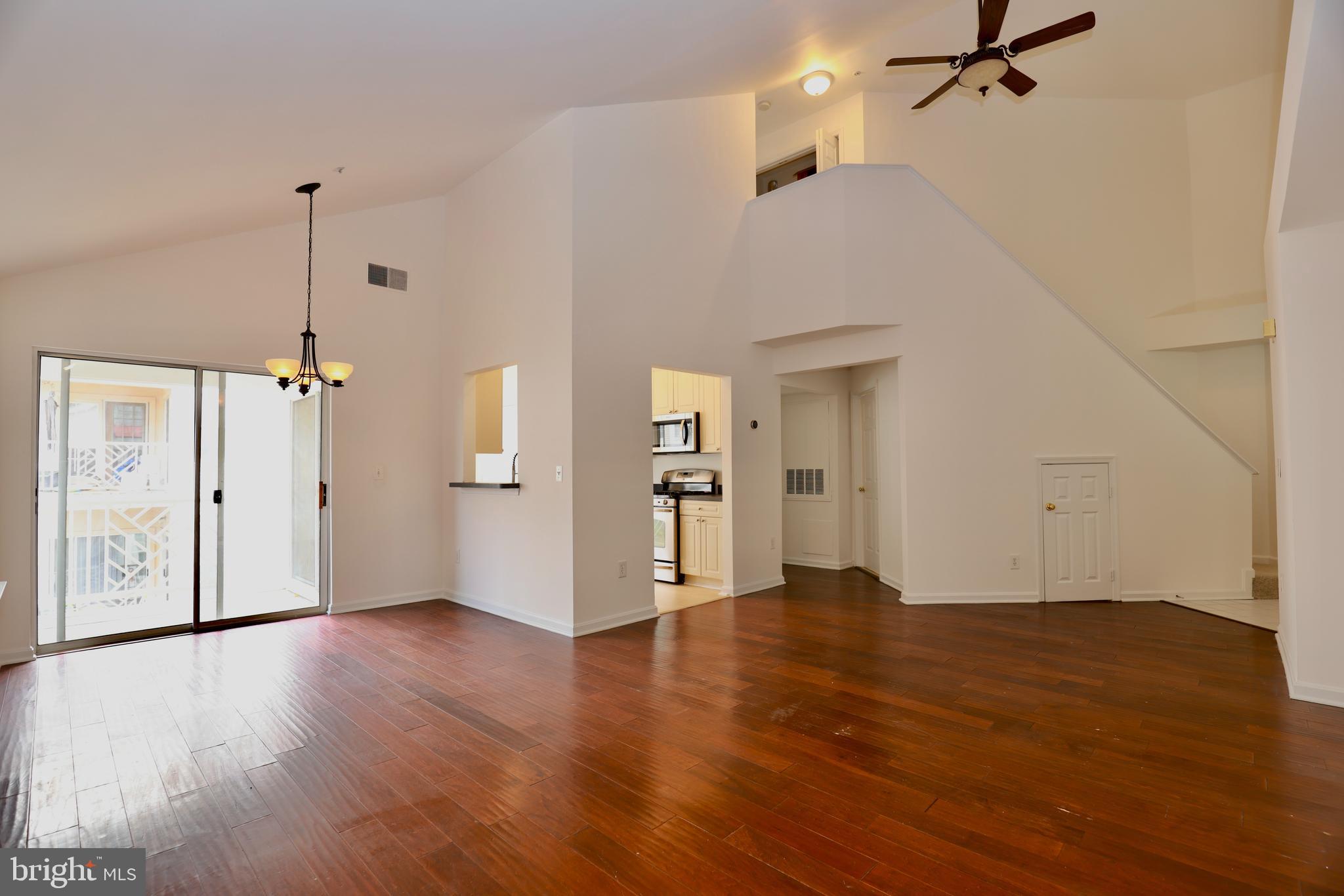 FOUNDERS WALK - Residential Lease