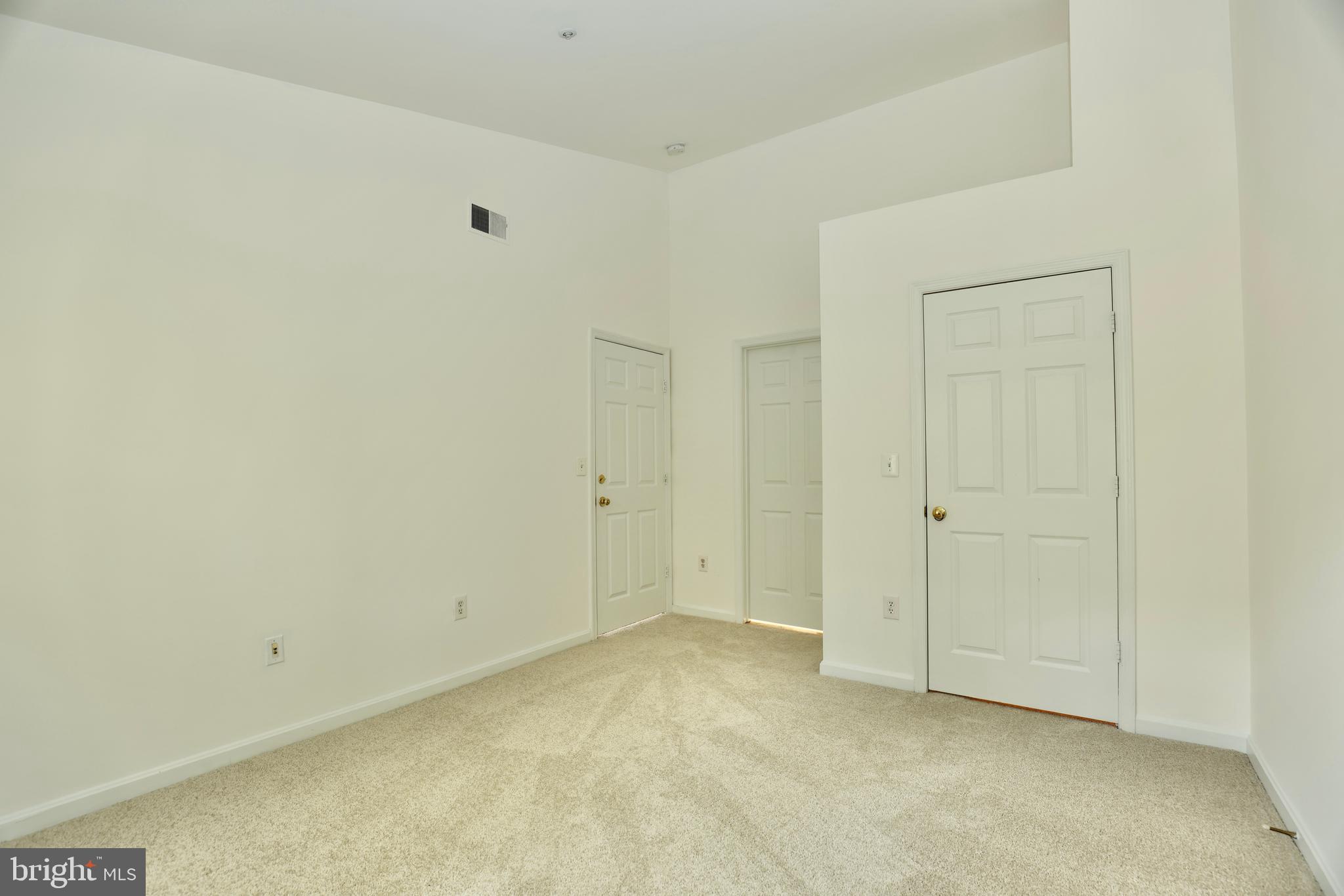 FOUNDERS WALK - Residential Lease