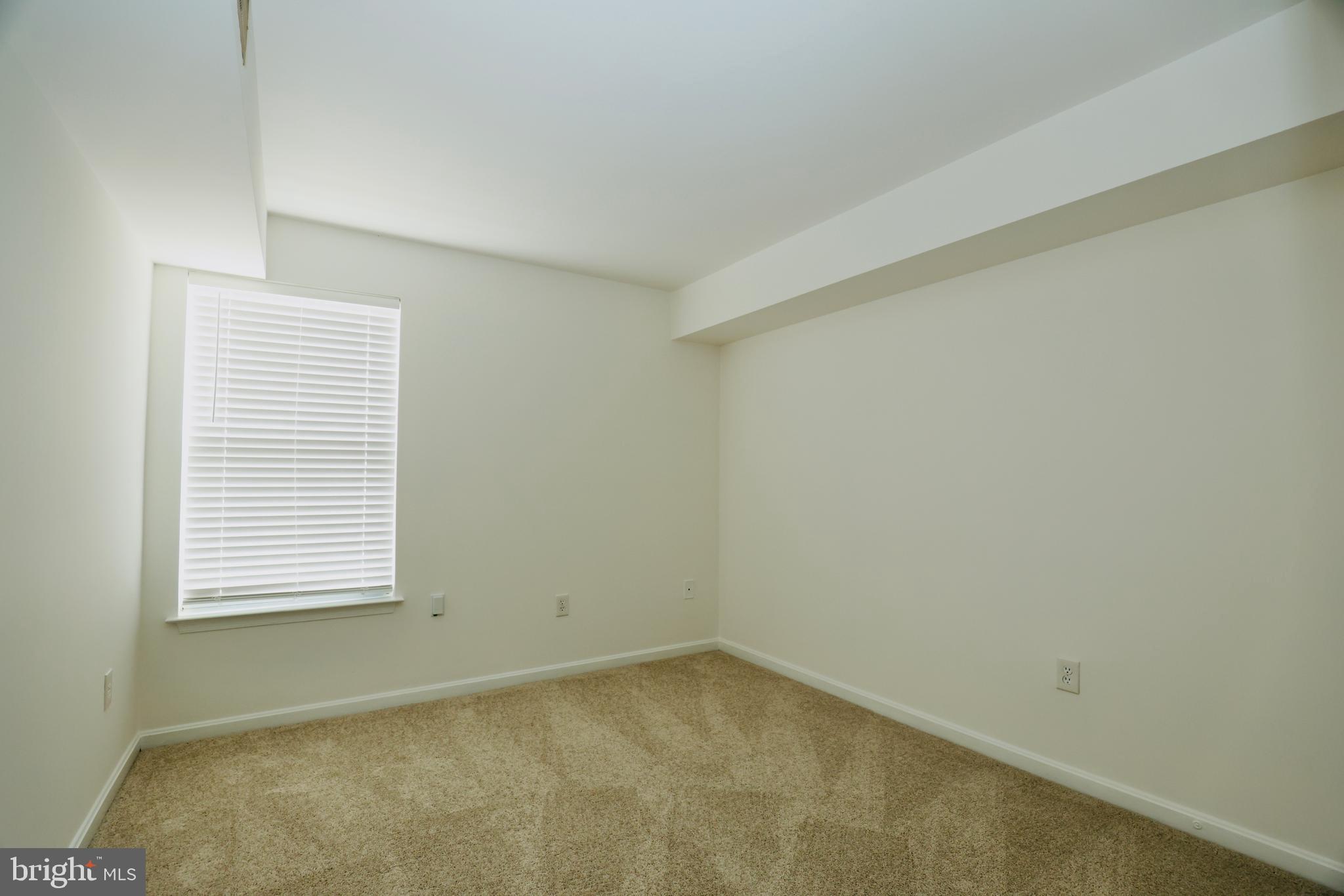 FOUNDERS WALK - Residential Lease