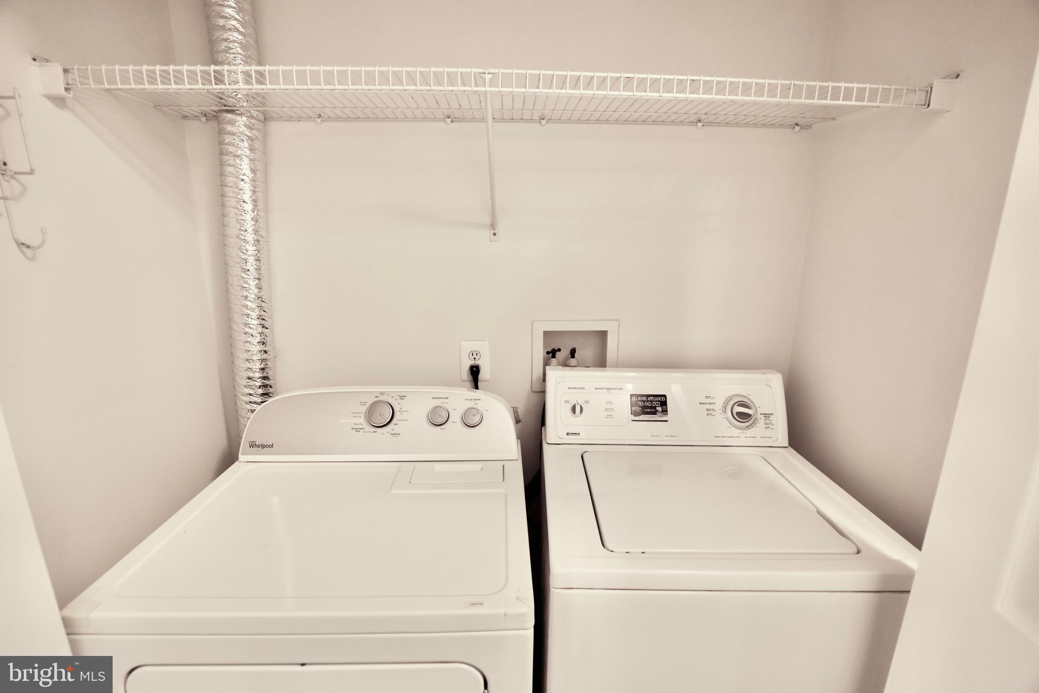 FOUNDERS WALK - Residential Lease