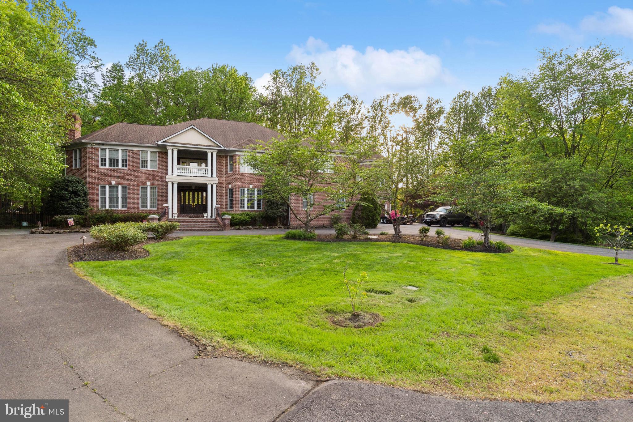 6403 BURKE WOODS DRIVE