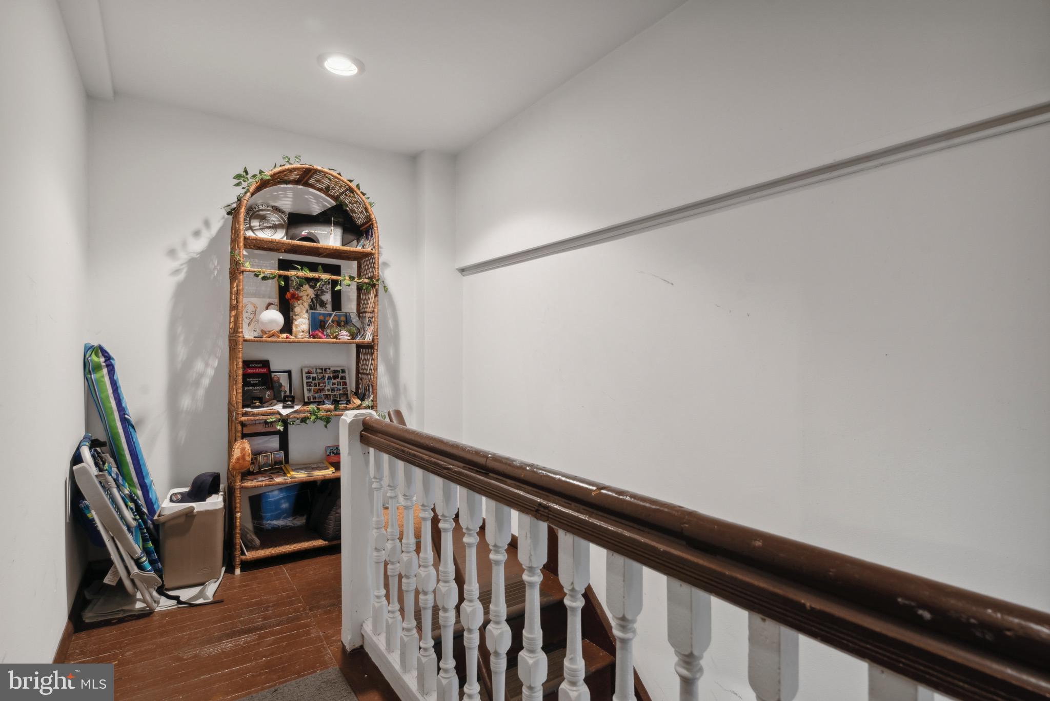 MANAYUNK - Commercial Sale