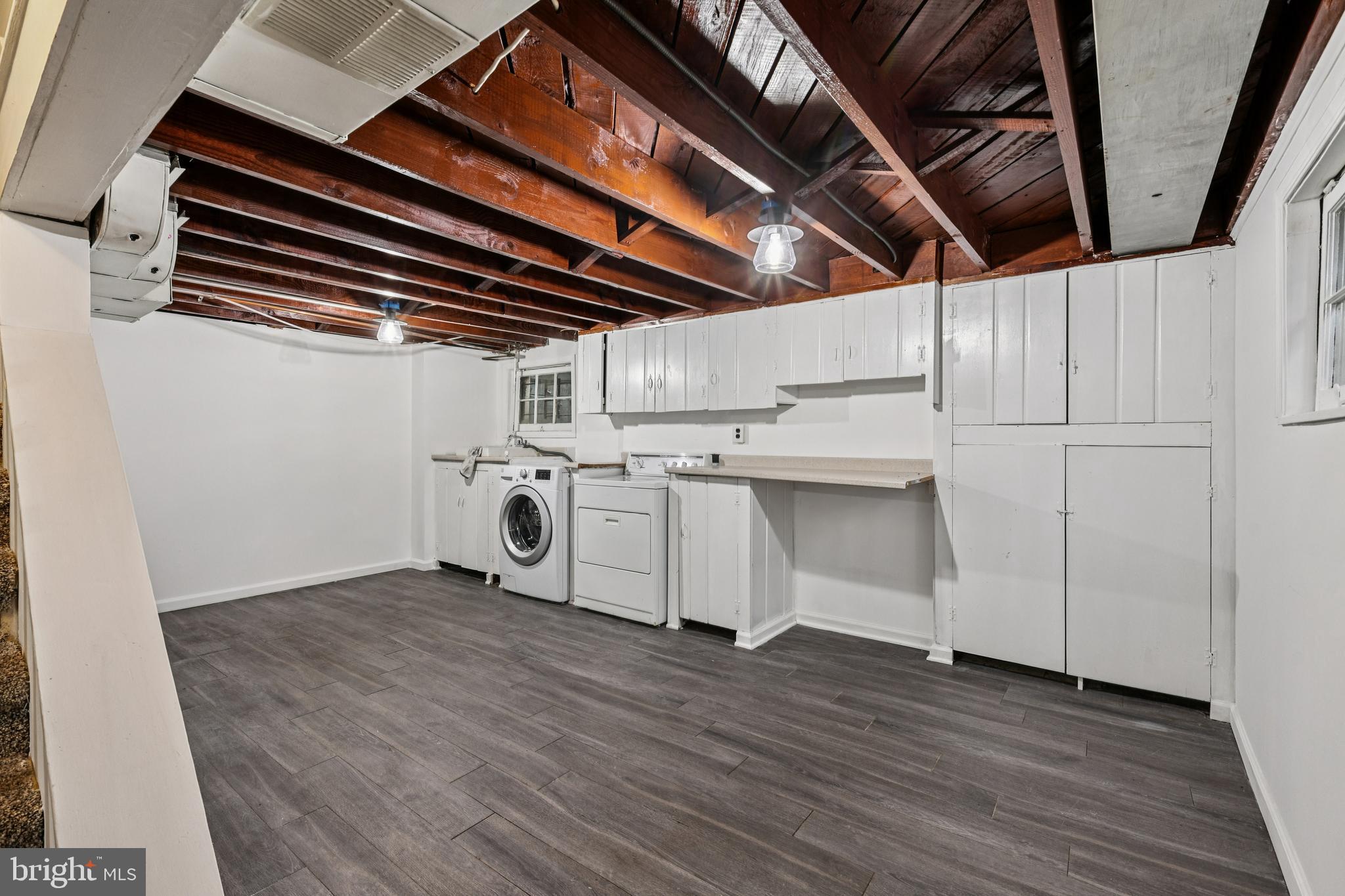 NORTH HILLS - Residential