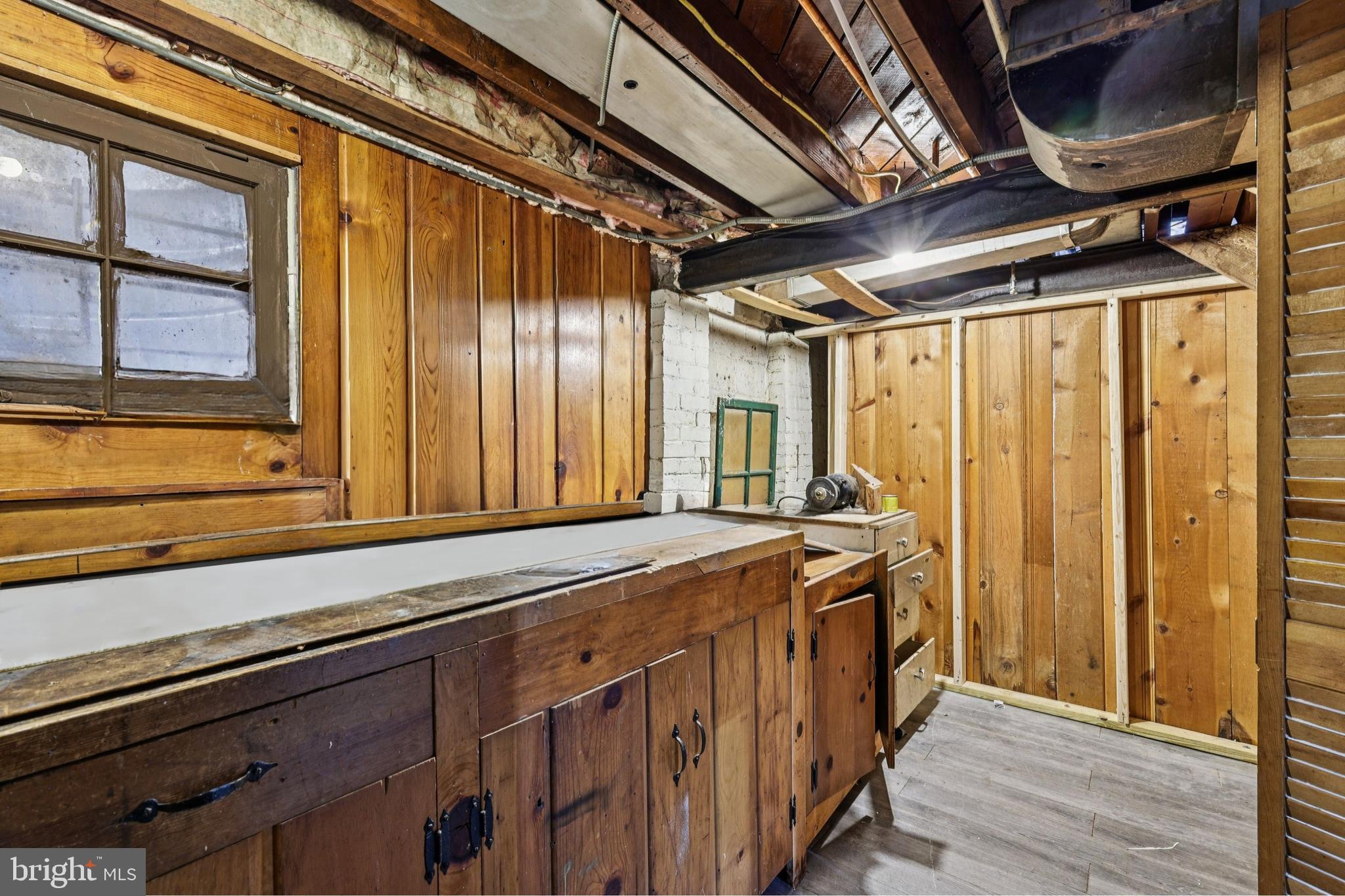 NORTH HILLS - Residential