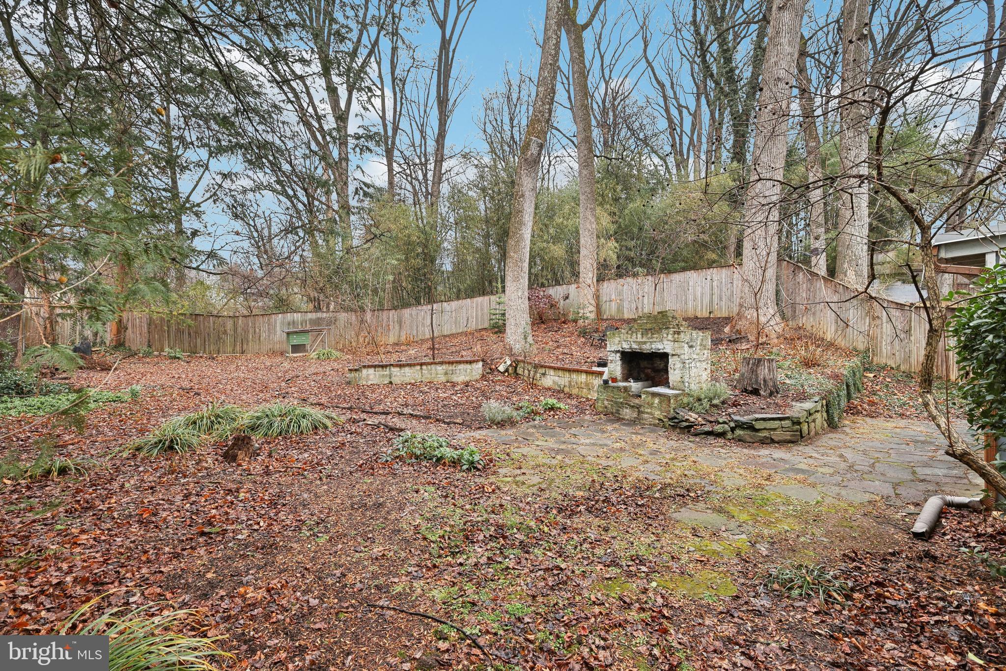 NORTH HILLS - Residential