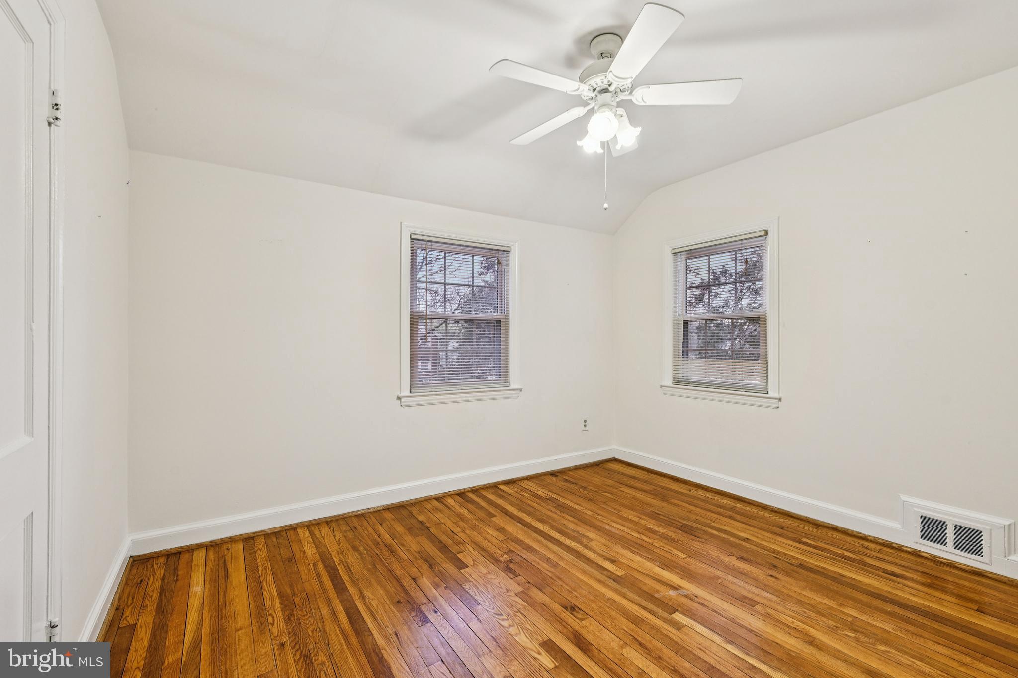 NORTH HILLS - Residential