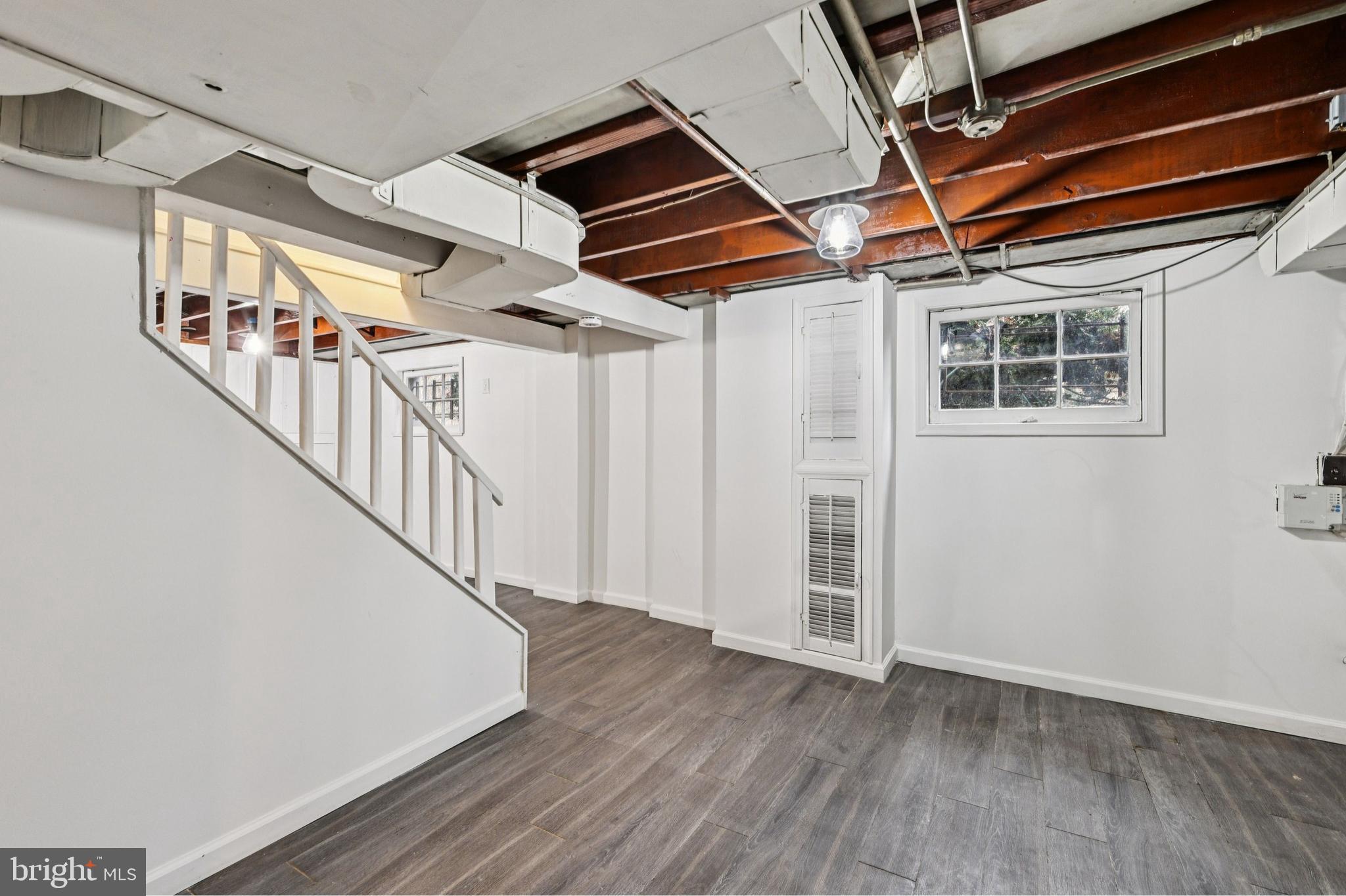 NORTH HILLS - Residential