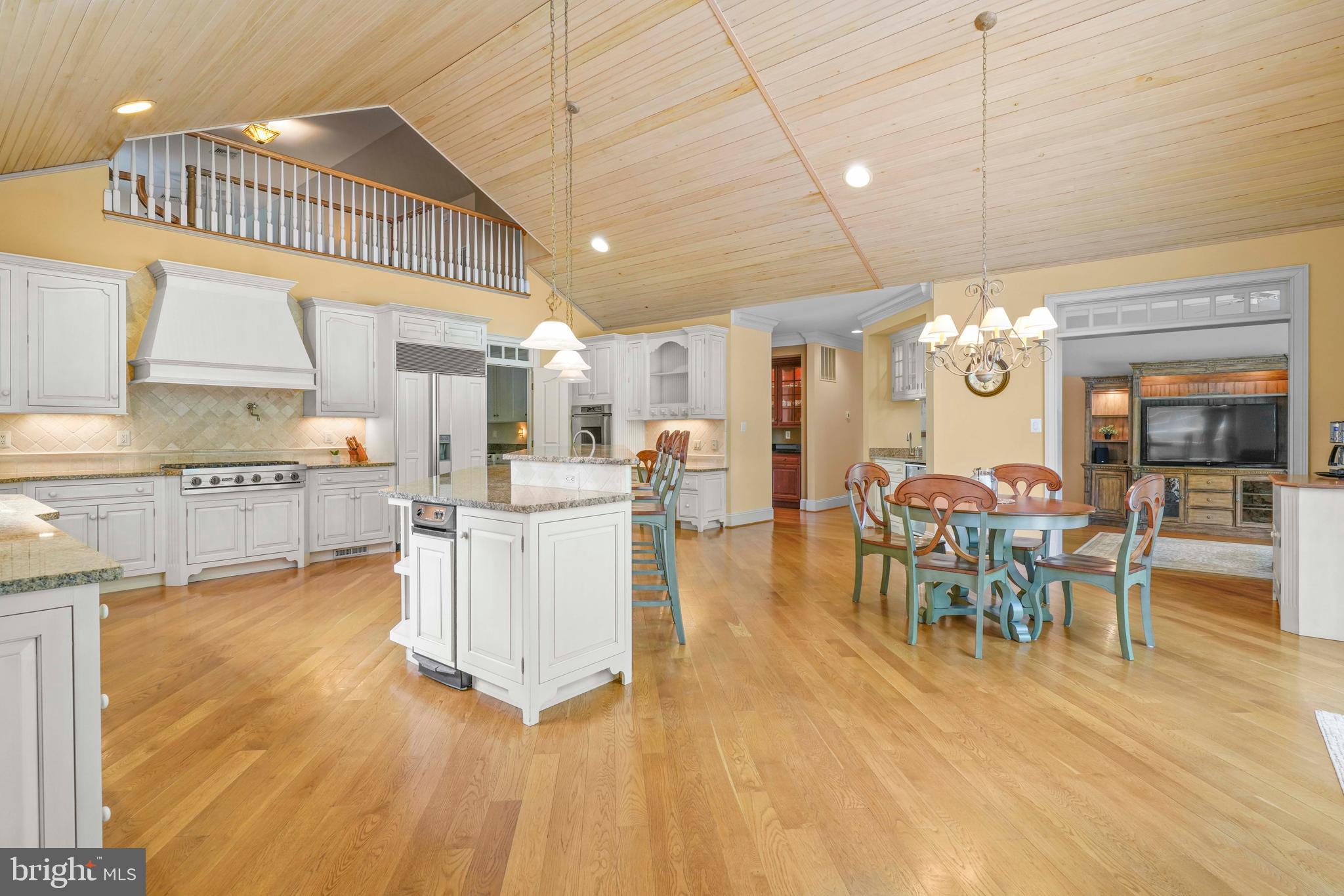 LYONS CREEK OVERLOOK - Residential