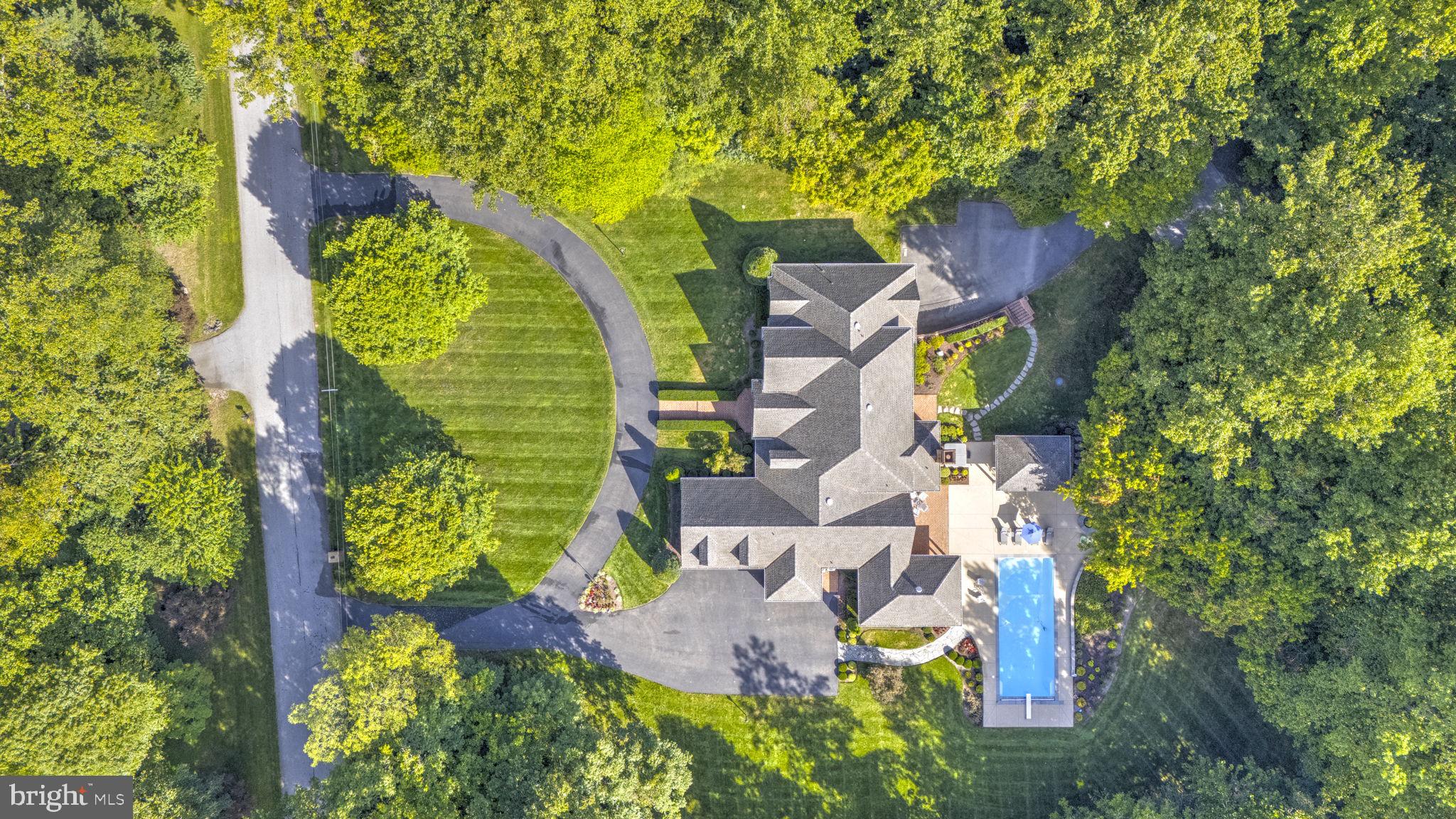 LYONS CREEK OVERLOOK - Residential