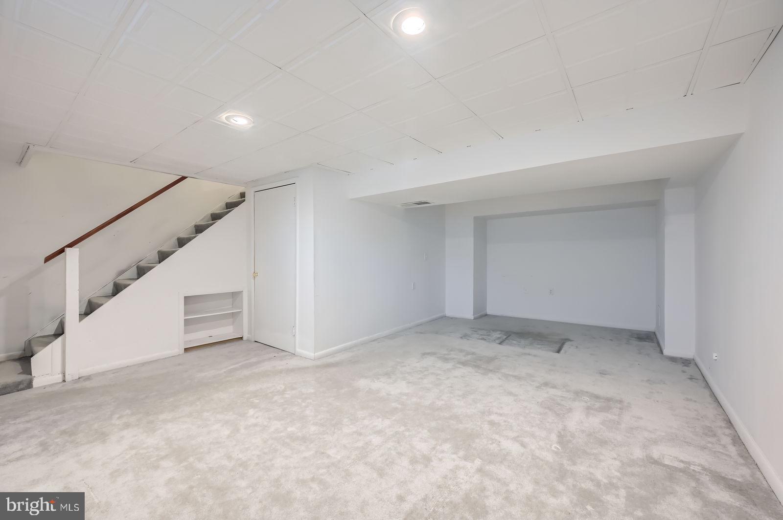 FULLERTON FARMS - Residential