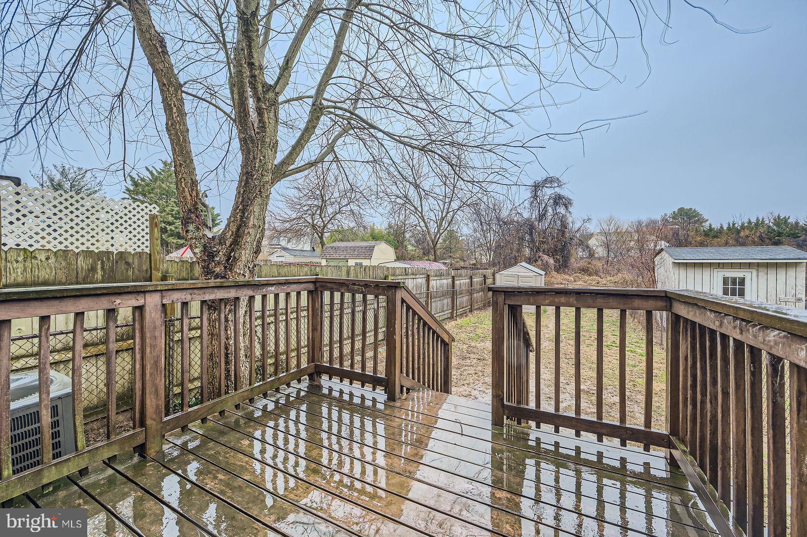 FULLERTON FARMS - Residential