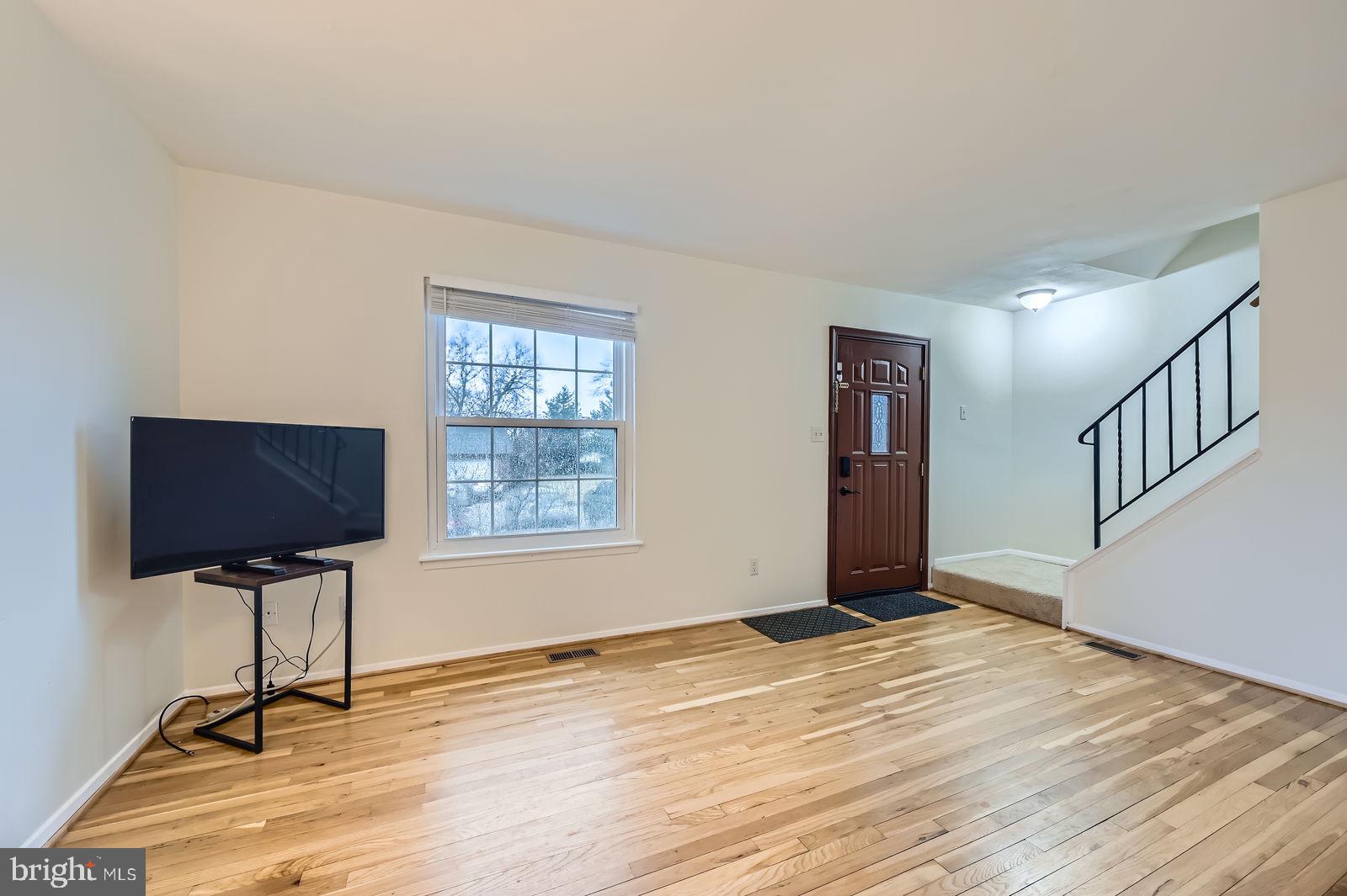 FULLERTON FARMS - Residential